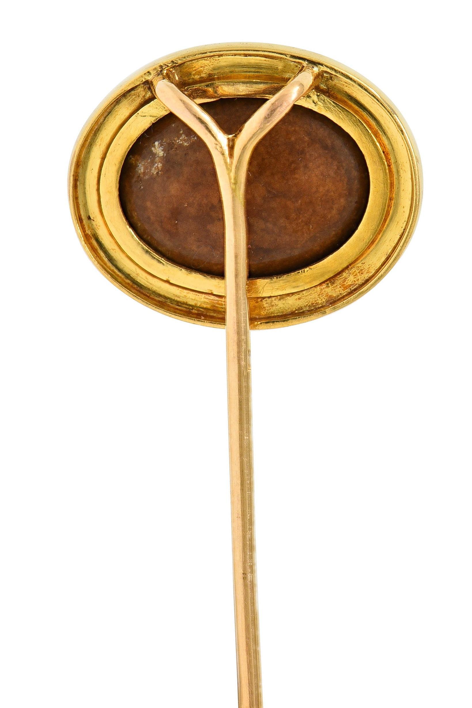 Women's or Men's Victorian Etruscan Revival Agate 18K Yellow Gold Lamb Antique Cameo Stickpin For Sale