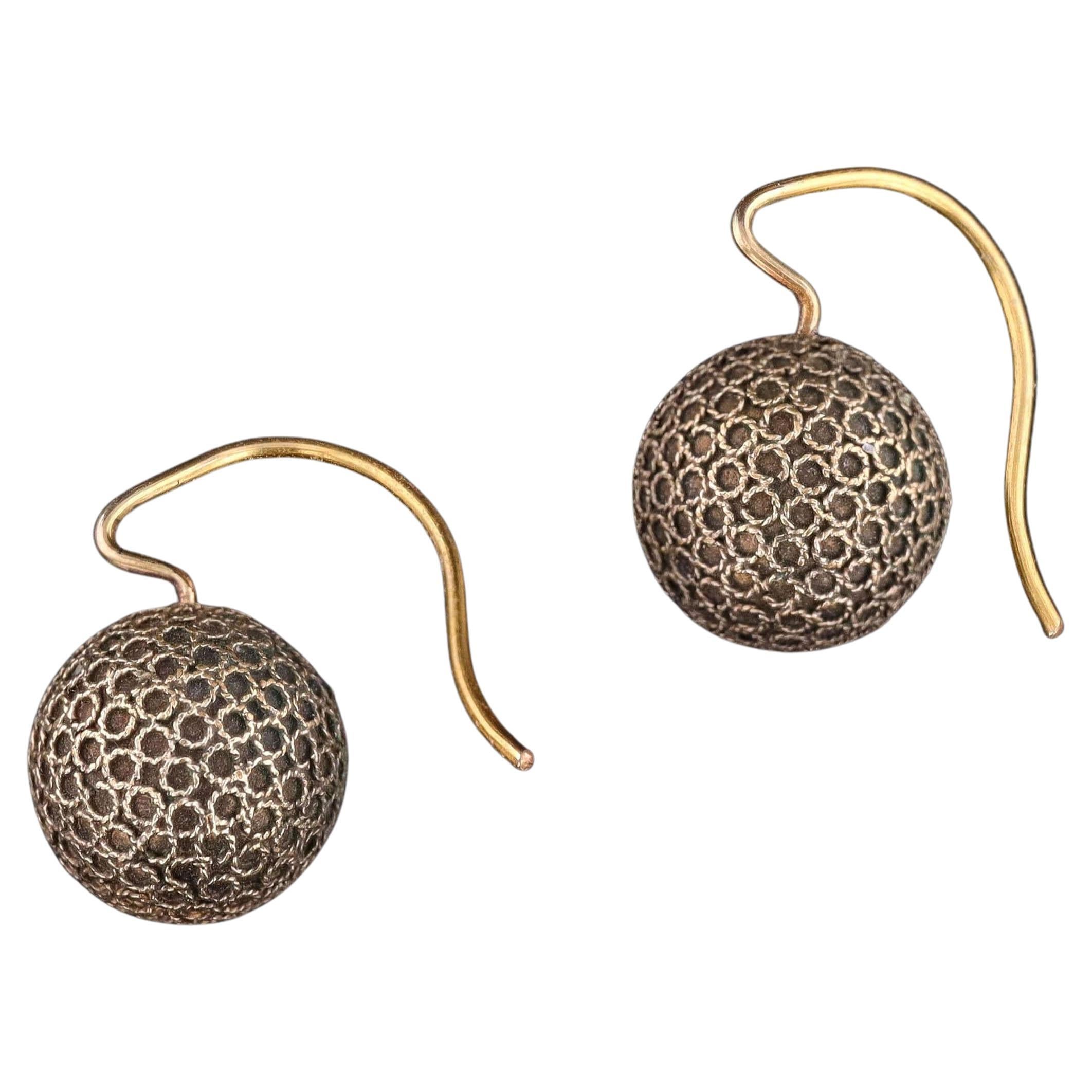 Orecchini a goccia di epoca vittoriana in oro 14 e 8 ct. in vendita