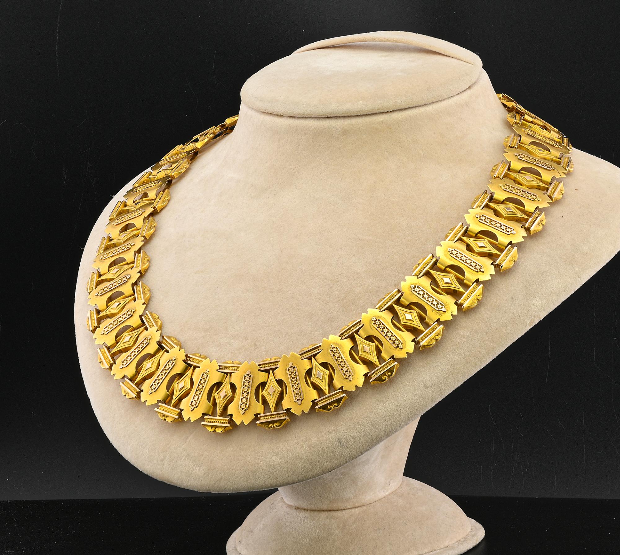 Femenino o masculino Collar Victoriano de Cadena de Libro Inglés del Renacimiento Etrusco 15 KT Oro en venta