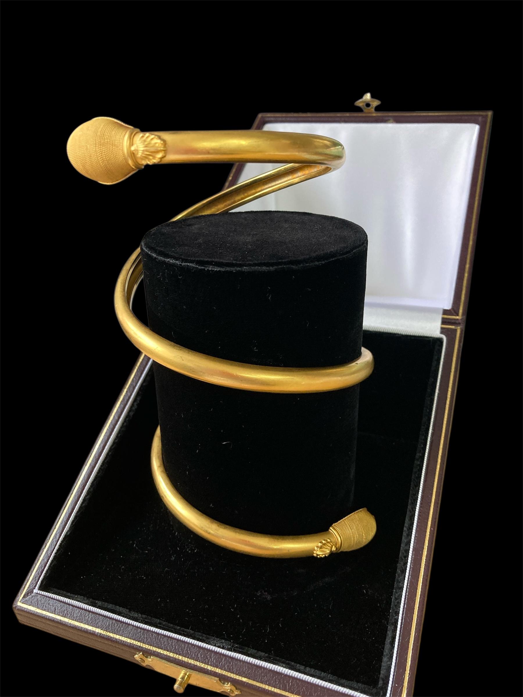 Brassard victorien en or de style néo-étrusque Bon état - En vente à Idar-Oberstein, DE