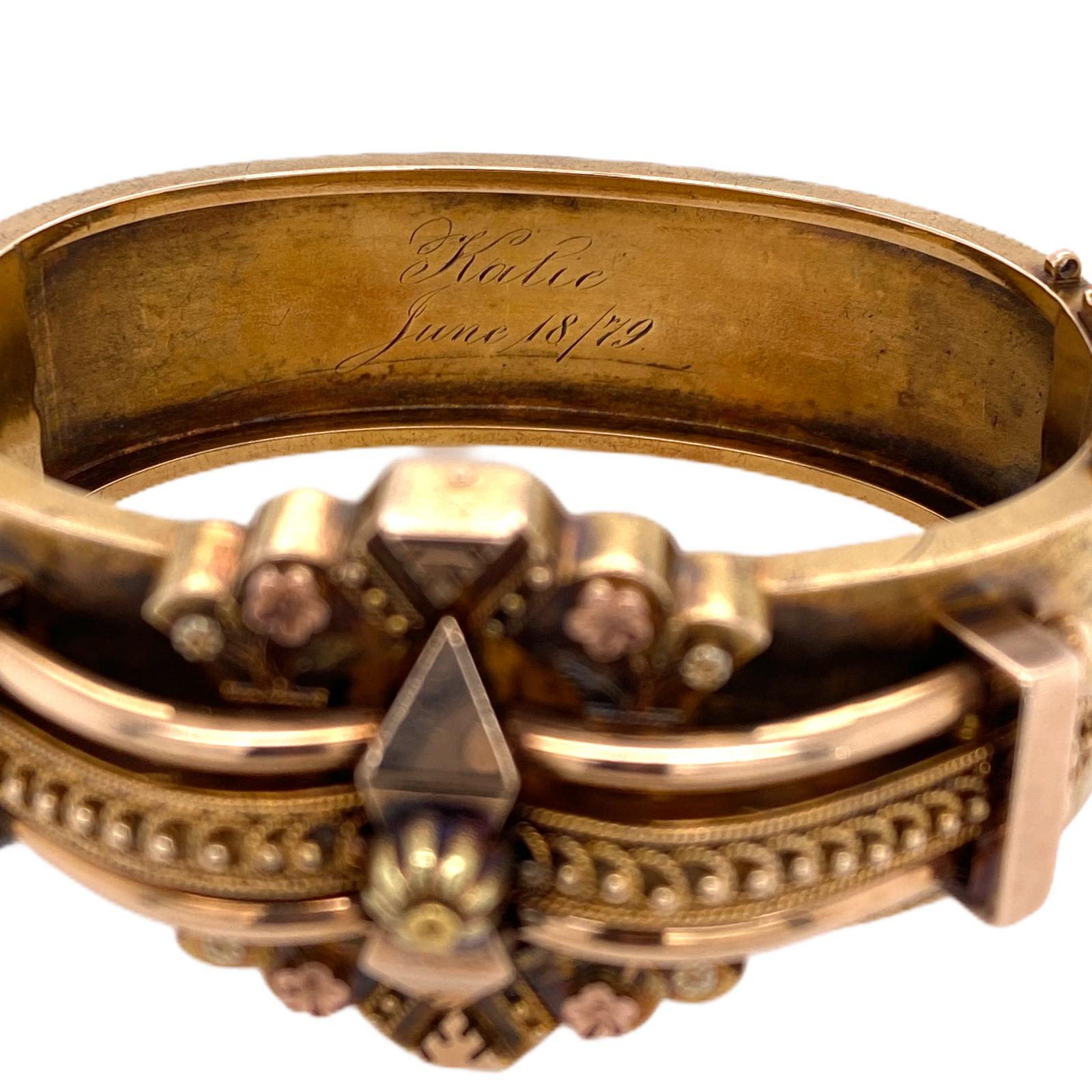 Victorian Etruscan Style Hinged Bangle Bracelet 15 Karat Yellow Gold Original In Excellent Condition In Boca Raton, FL
