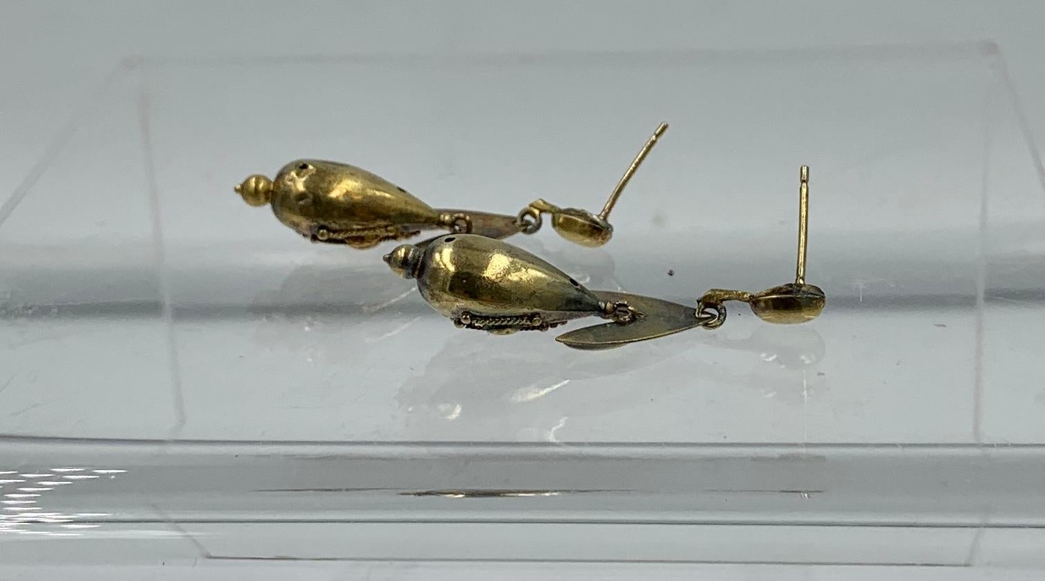 Victorian Etruscan Torpedo Pendant Dangle Drop Earrings 14 Karat Gold Circa 1860 For Sale 3
