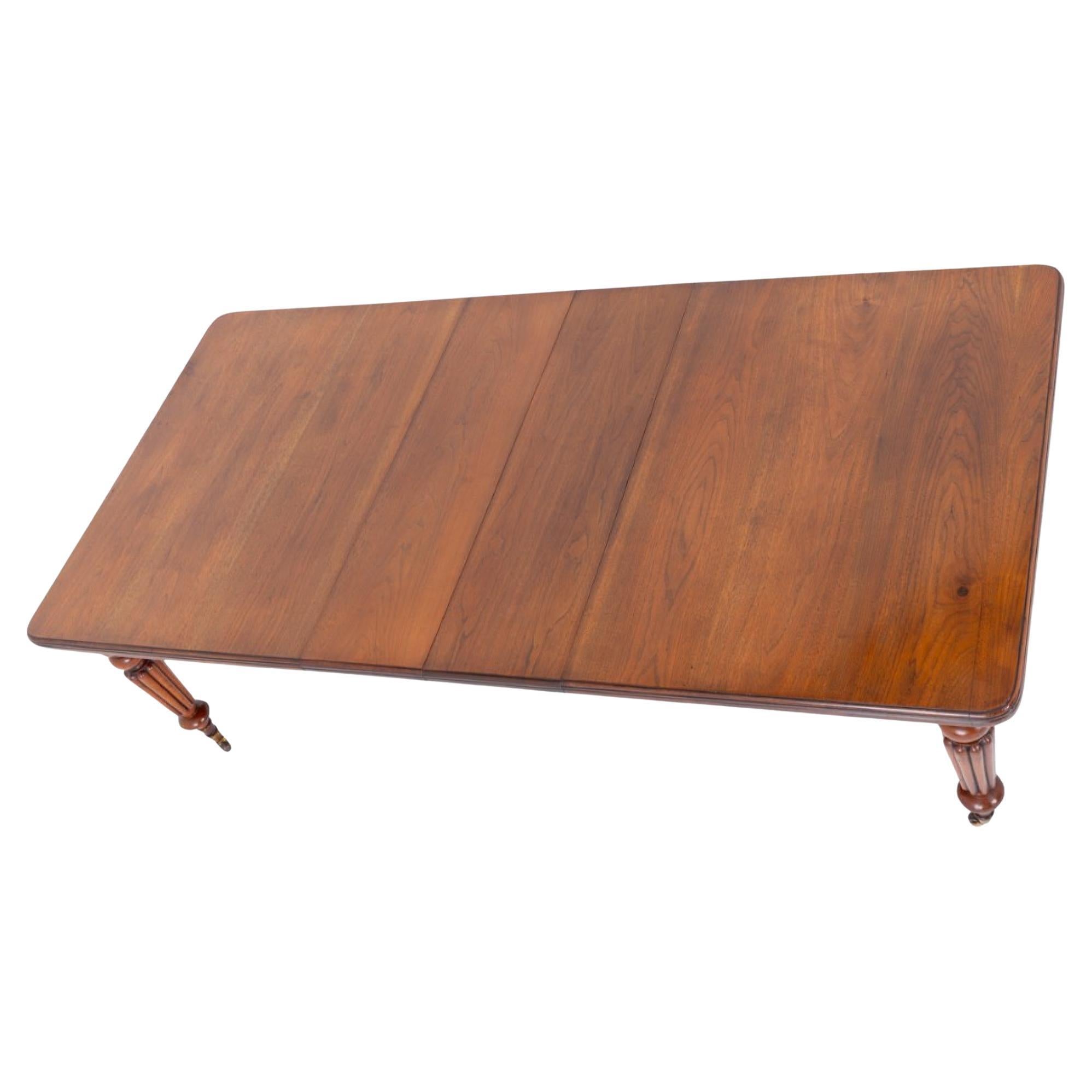 Table à manger victorienne à rallonge en acajou 1860 en vente