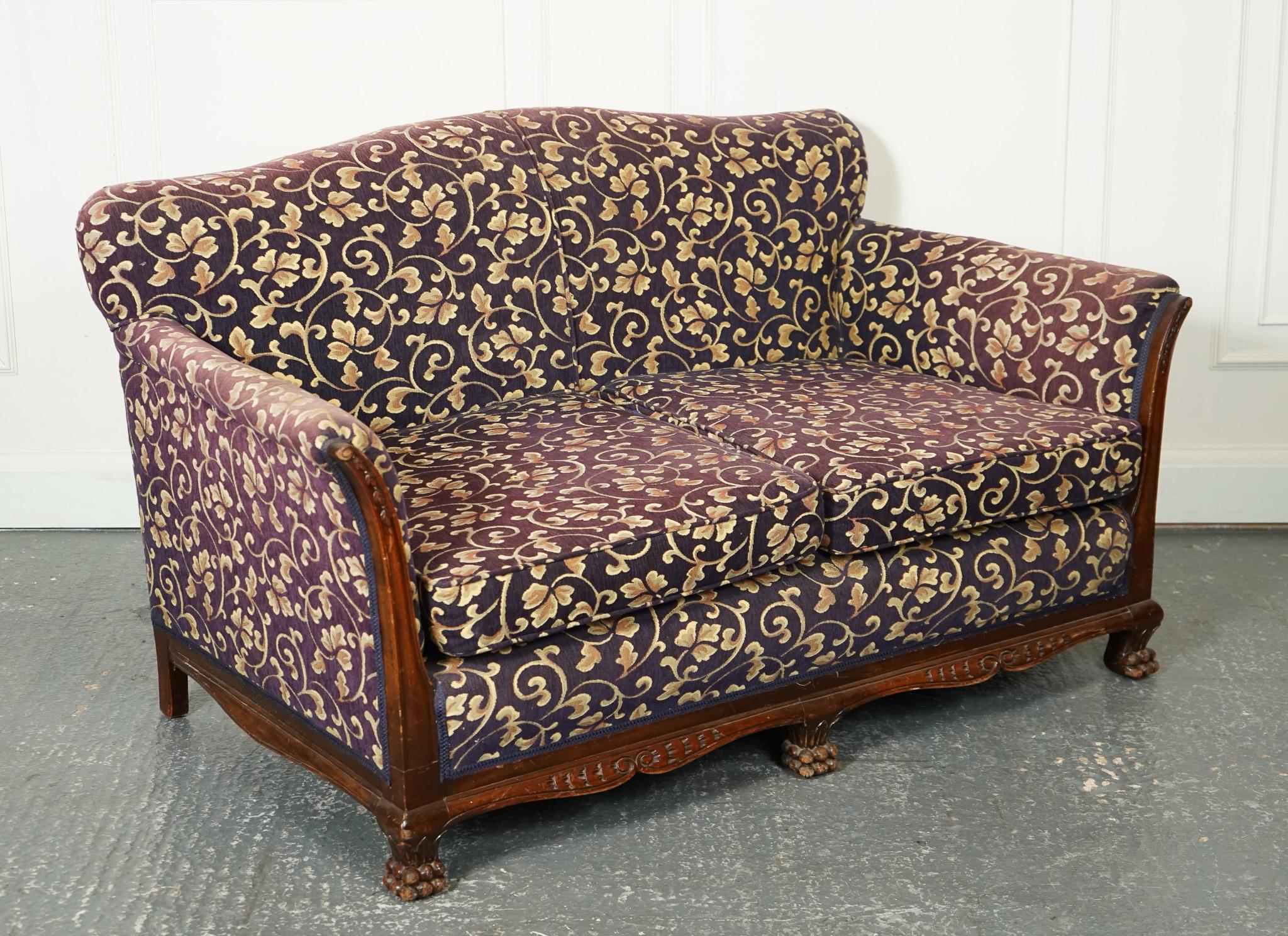 British VICTORIAN FABRIC BERGERE SUITE SOFA AND TWO ARMCHAiRS UPHOLSTERY PROJECT J1 For Sale