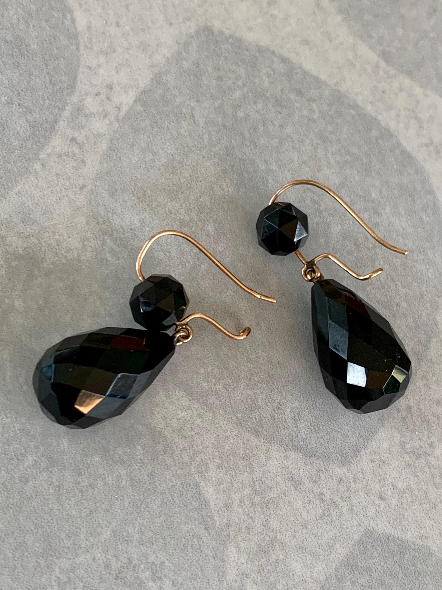 black onyx earrings gold