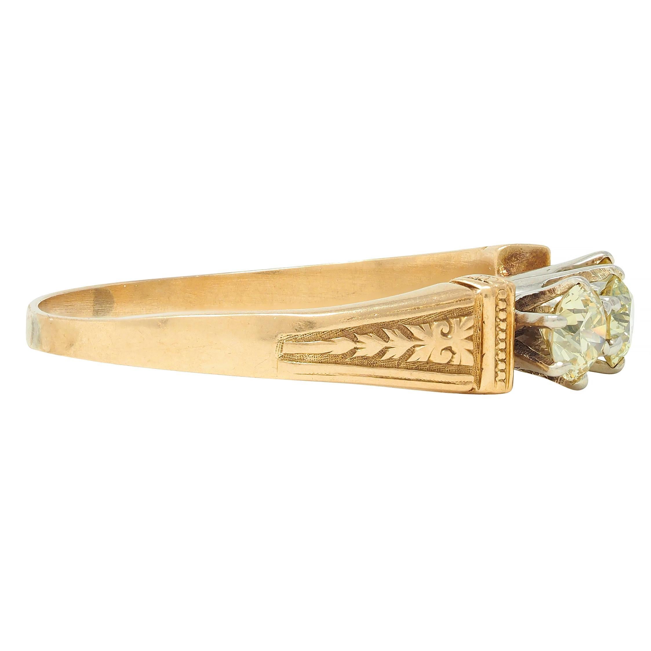 Antiker viktorianischer dreisteiniger viktorianischer Fancy Gelber Diamant Platin 18 Karat Gold Ring (Alteuropäischer Schliff) im Angebot