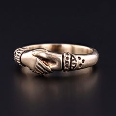 Victorian Fede Ring of 9ct Gold