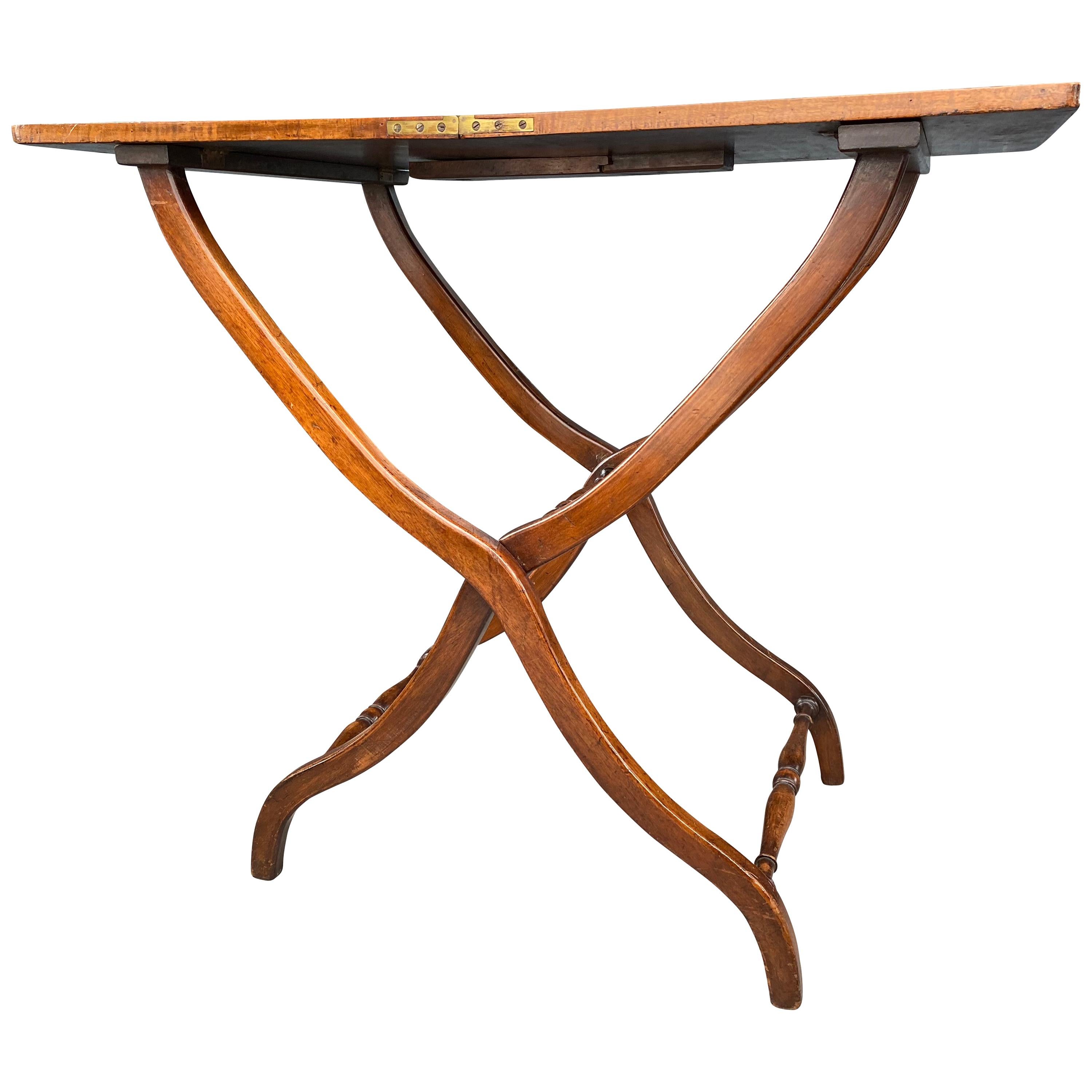 Victorian Fiddleback Mahogany Campaign Coaching Table