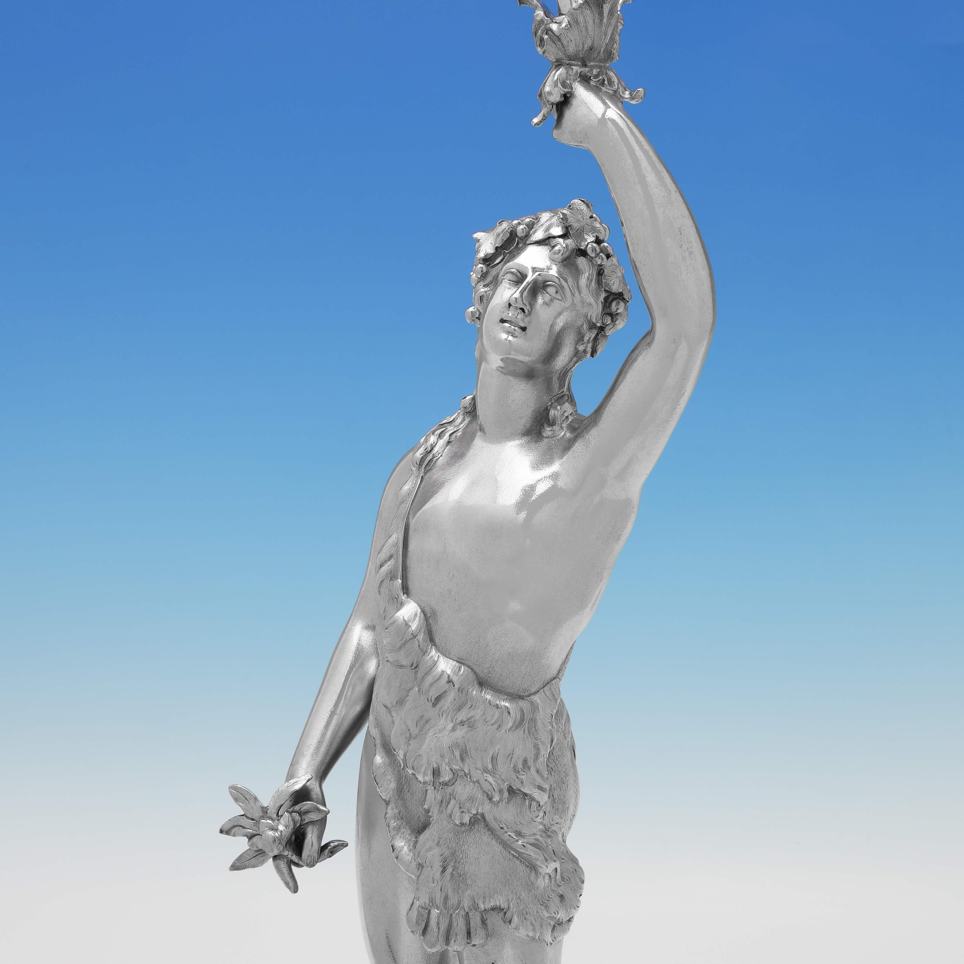 Argent sterling Paire de candélabres figuratifs victoriens anciens en argent sterling Barnards 1859 en vente