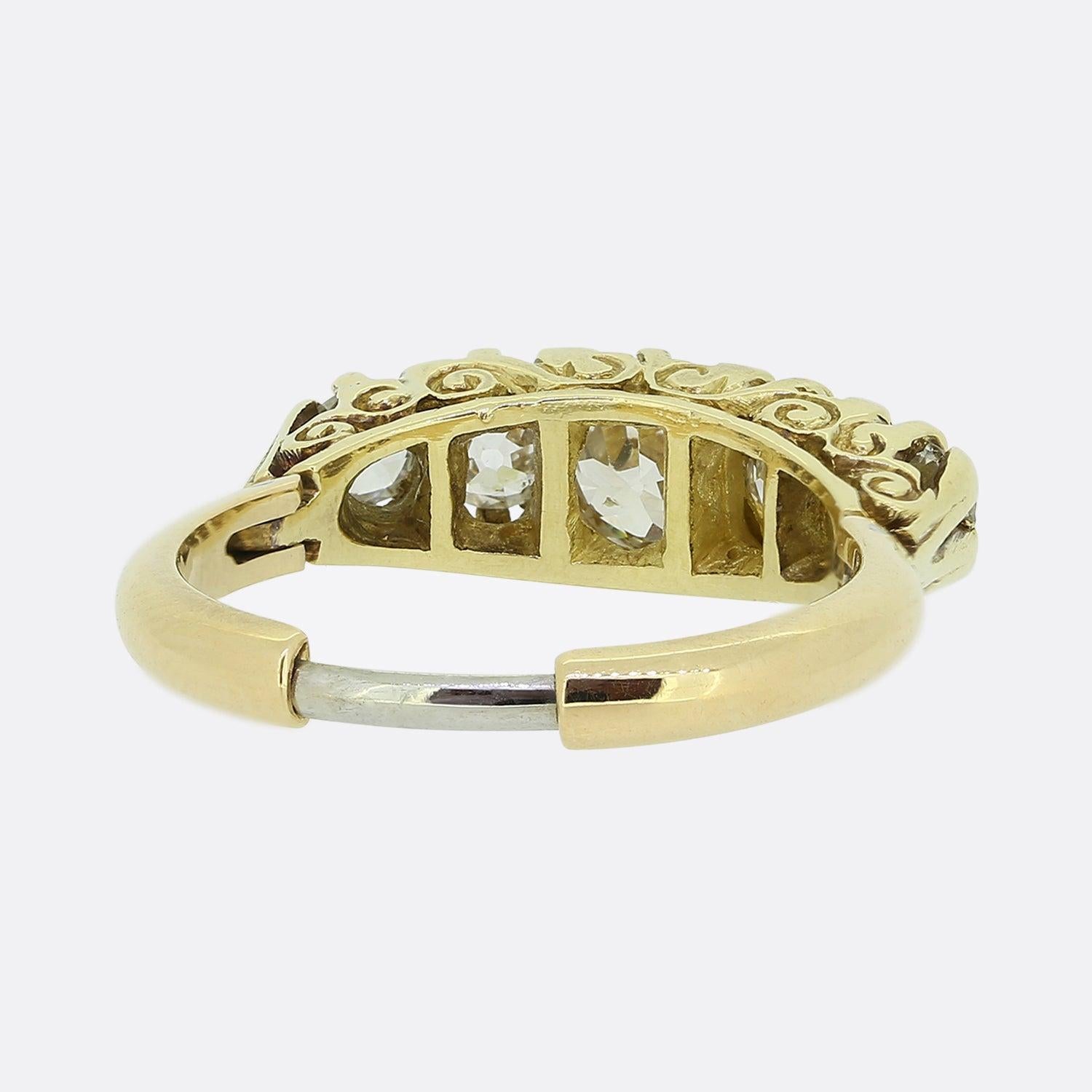 Anello vittoriano a cinque pietre con diamante regolabile In condizioni buone in vendita a London, GB