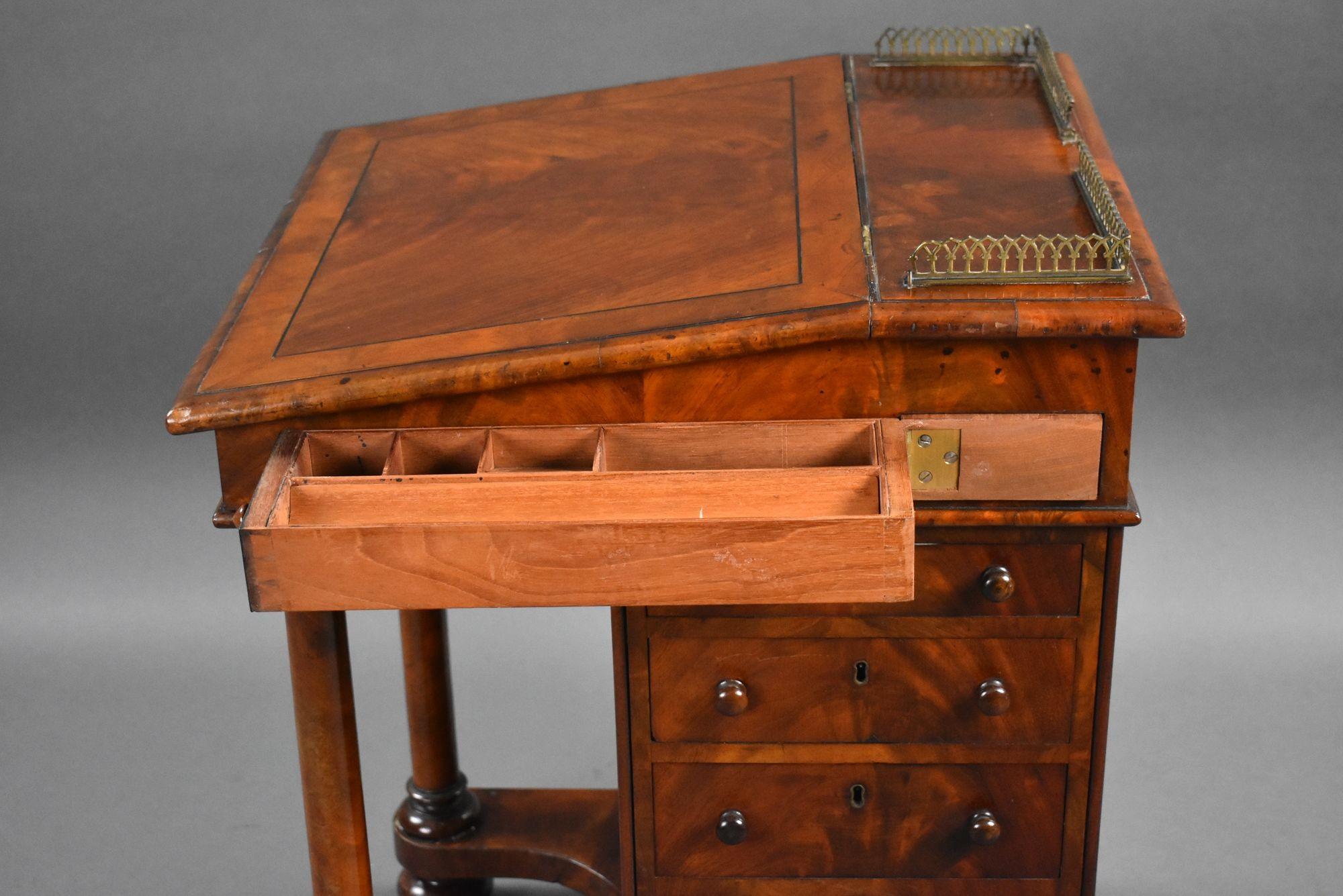 Victorian Flame Mahogany Davenport For Sale 7