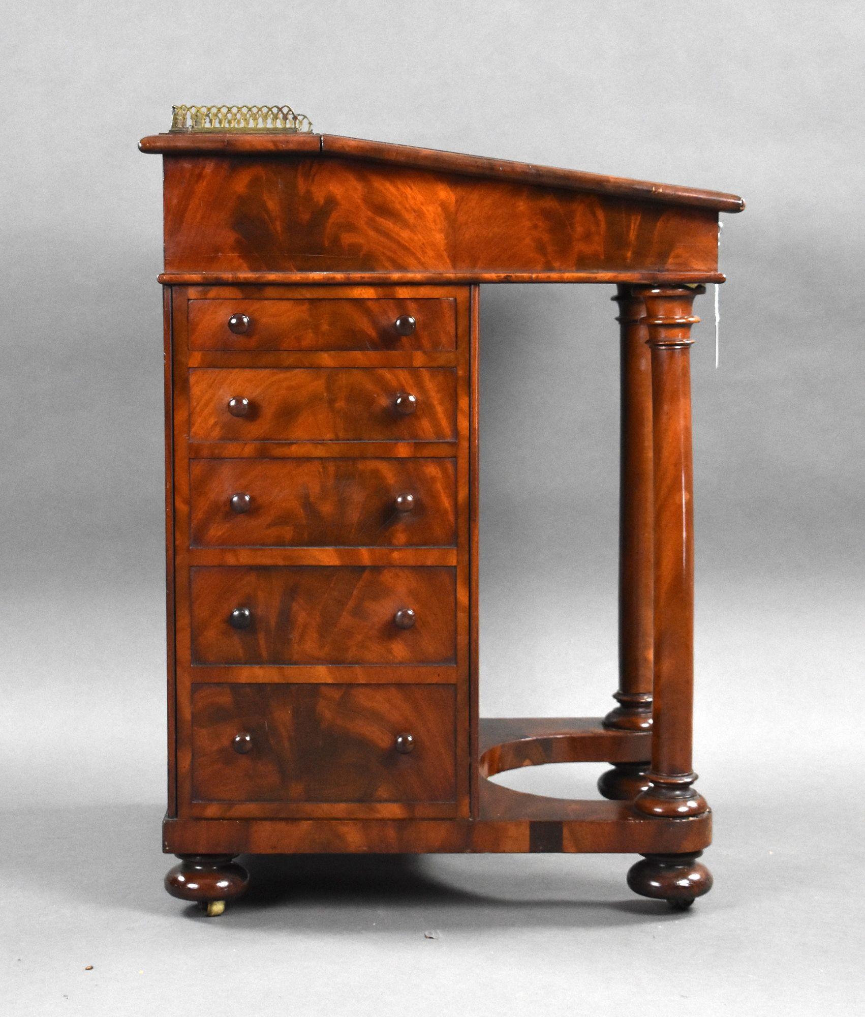 English Victorian Flame Mahogany Davenport For Sale