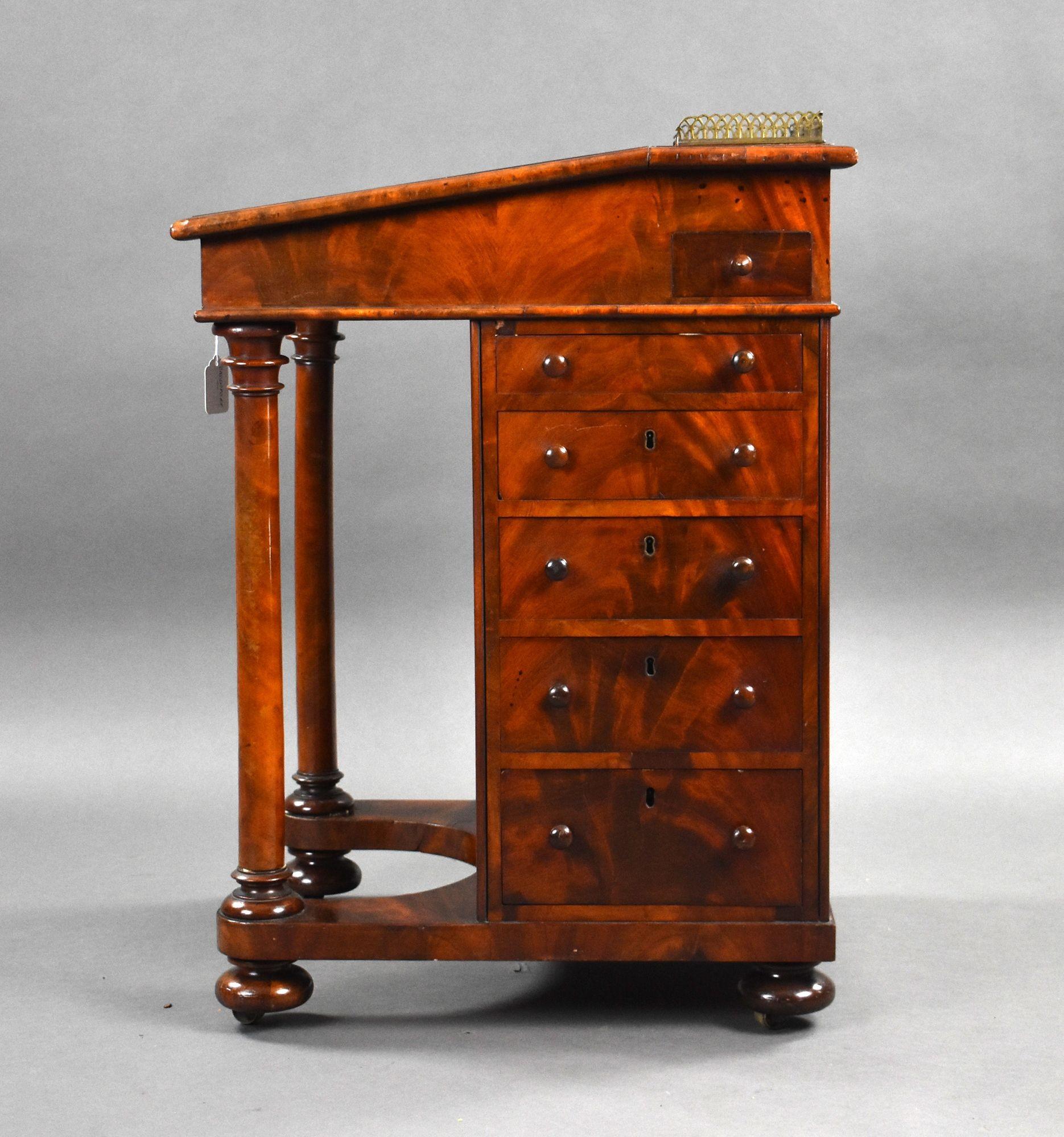 19th Century Victorian Flame Mahogany Davenport For Sale