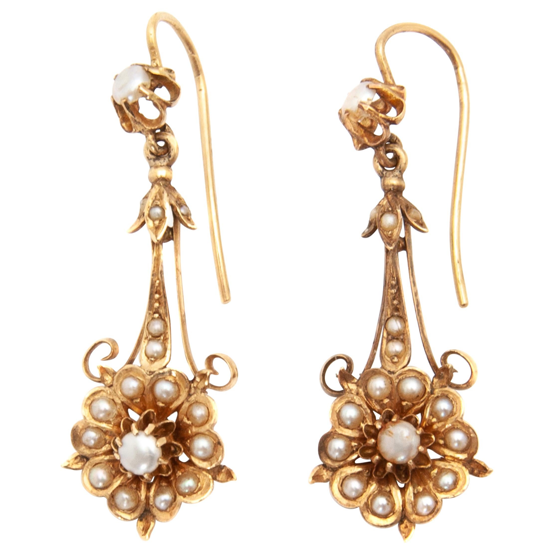 Victorian Large Banded Agate and Gold Earrings For Sale at 1stDibs