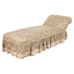 Chaise longue imbottita in stile vittoriano con motivi floreali