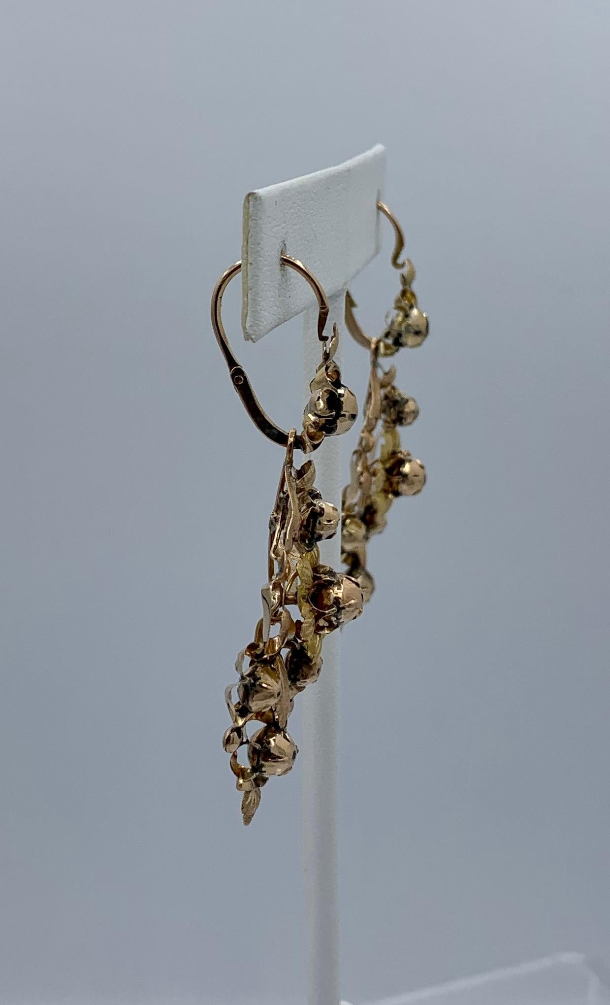 Victorian Flower Dangle Drop Day and Night Earrings 18 Karat Gold For Sale 8