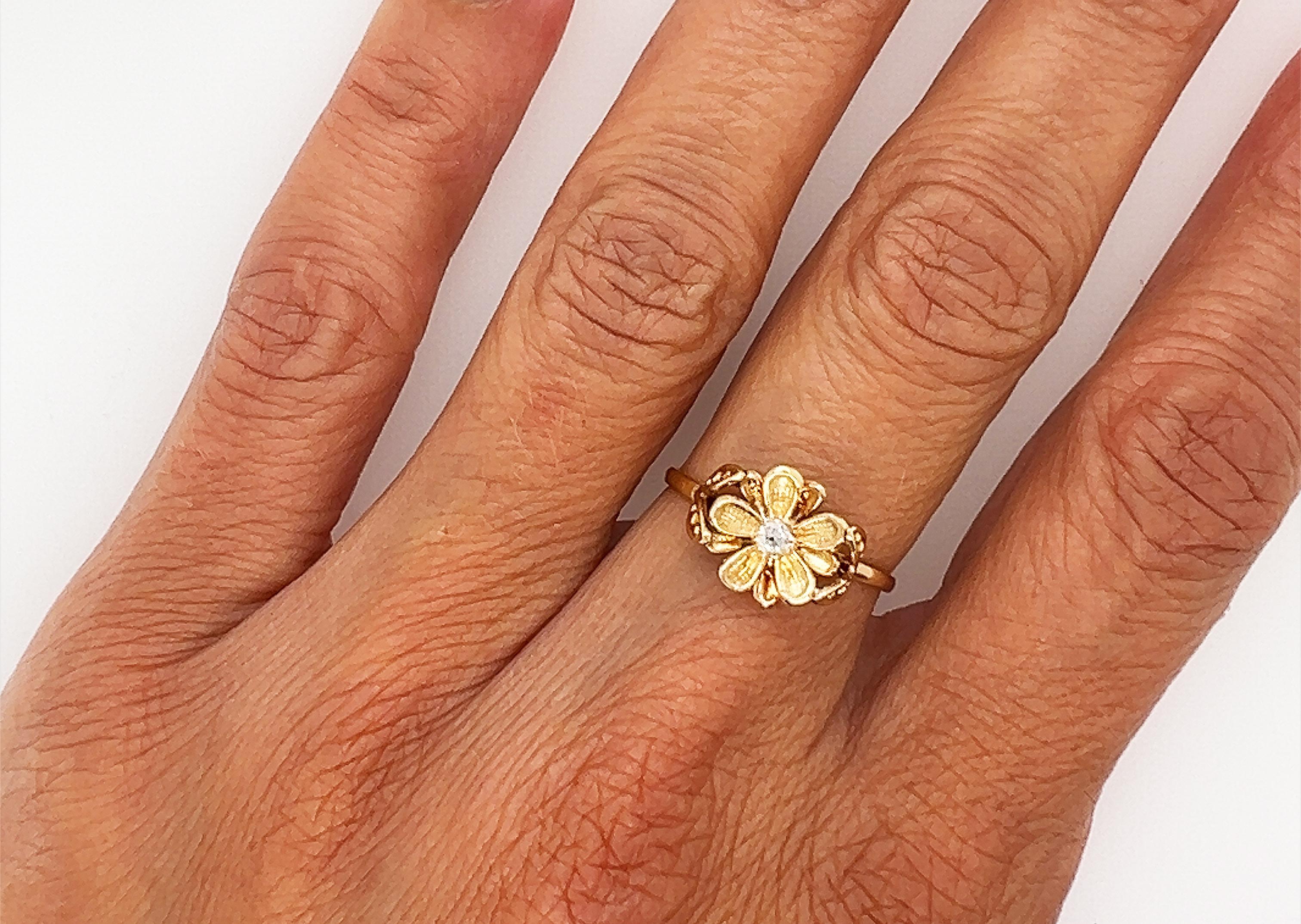 Viktorianischer Blumen-Diamant-Ring mit altem Minenschliff, antik, 18K Original 1880er Jahre im Angebot 1