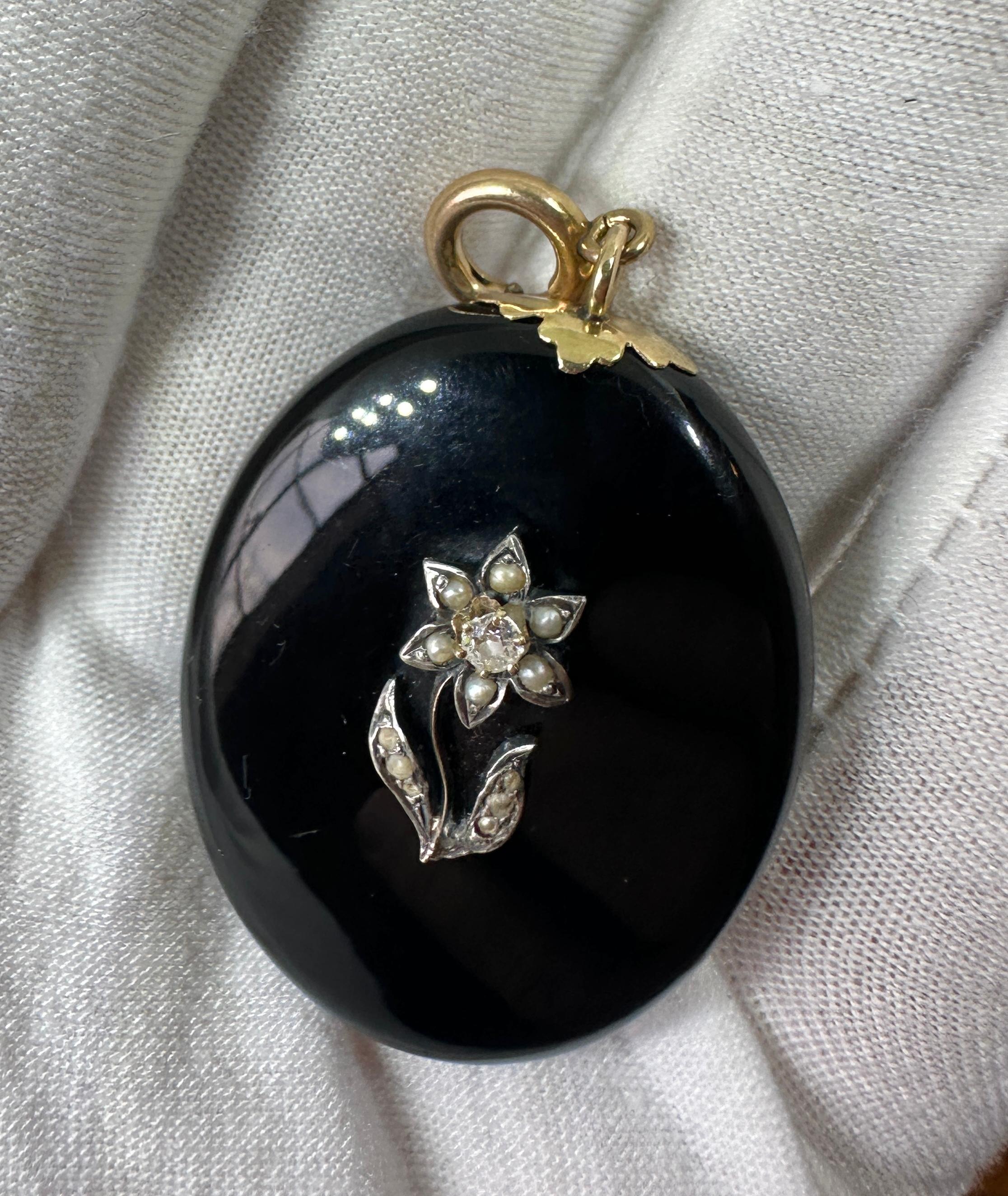 Victorian Flower Locket Old Mine Cut Diamond Black Onyx Pearl Pendant Necklace In Excellent Condition For Sale In New York, NY