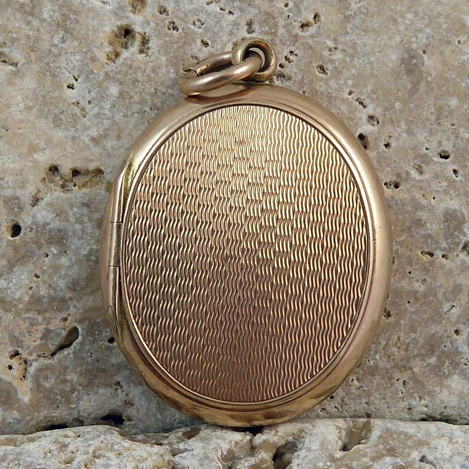 Victorian Four Picture Locket Pendant, Gold 1