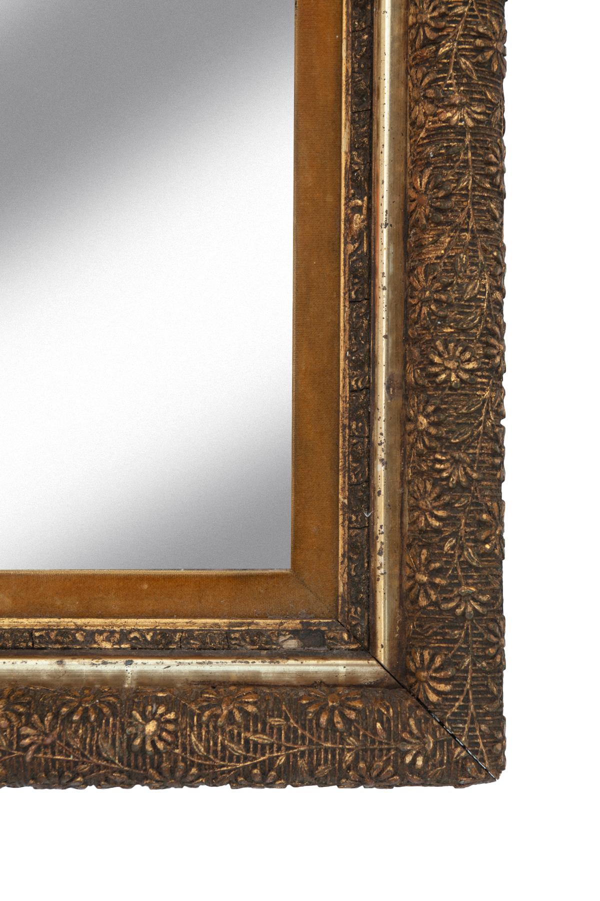 Fait main Miroir victorien avec insert en velours en vente