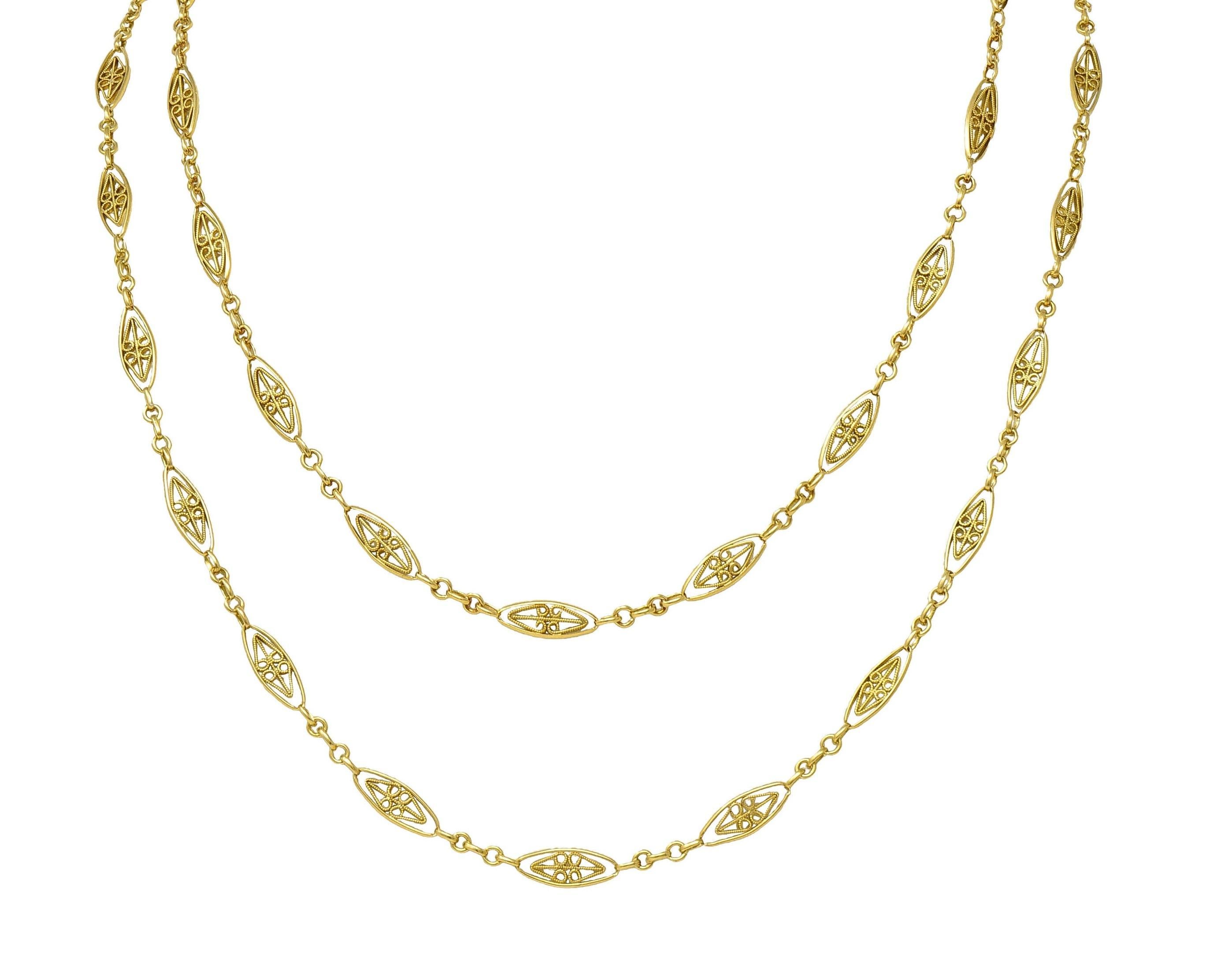 Women's or Men's Victorian French 18 Karat Yellow Gold Heart Antique Fancy Navette Link Chain