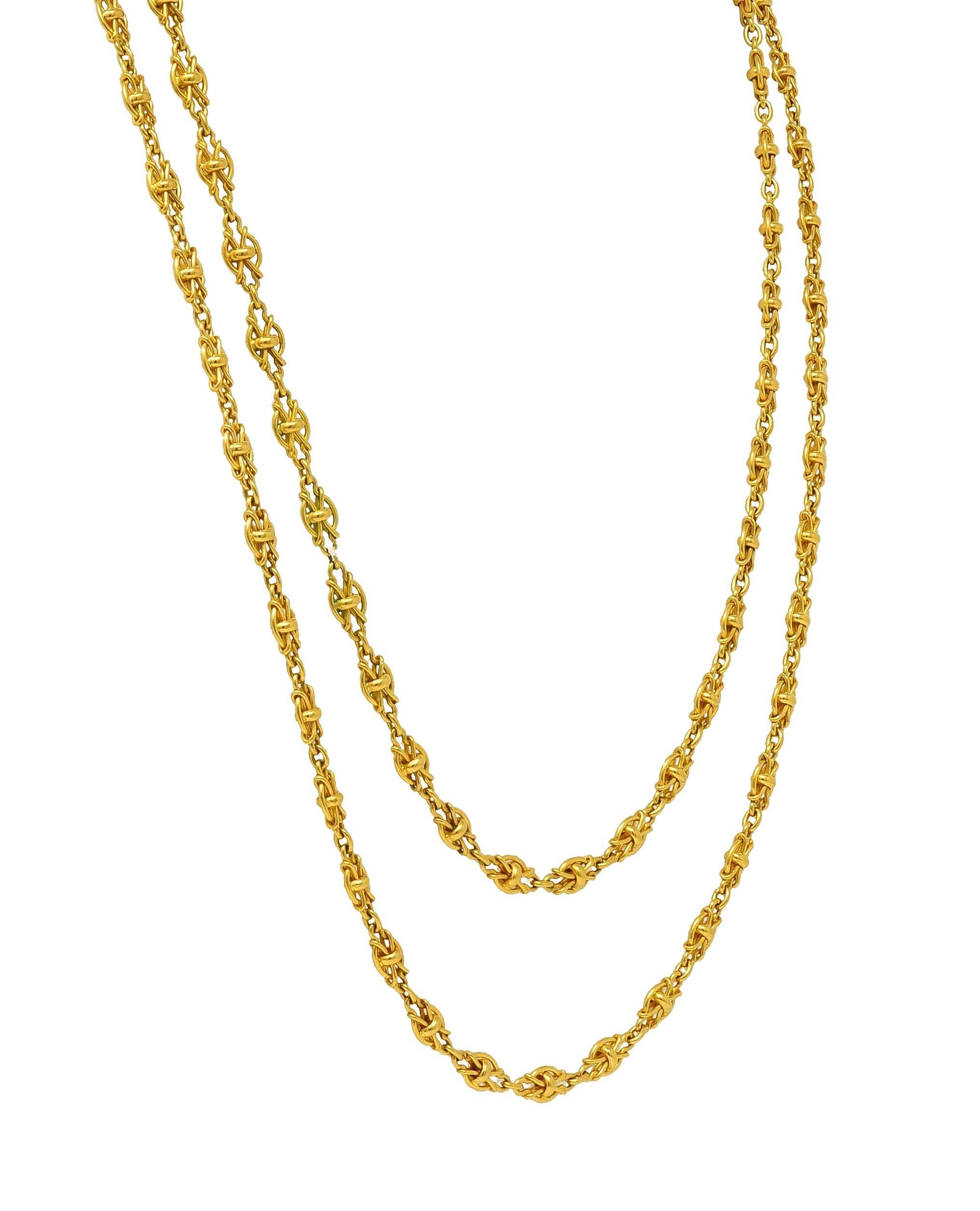 Women's or Men's Victorian French 18 Karat Yellow Gold Knot Link Long Antique Chain Necklace For Sale