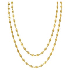 Long collier français victorien en or jaune 18 carats à maillons noués