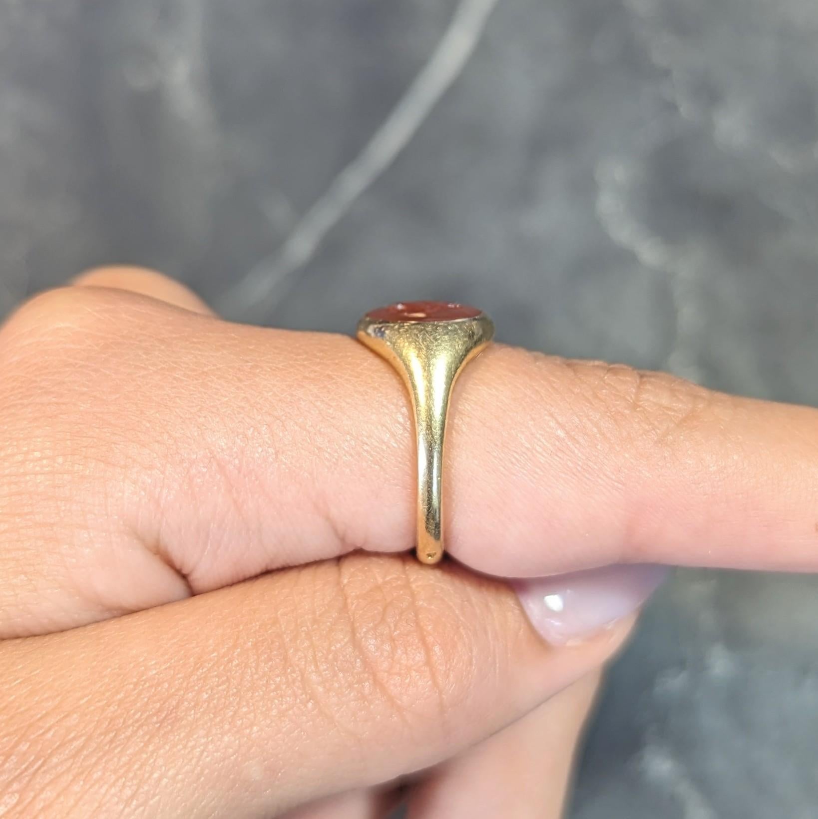 Victorian French Carnelian 18 Karat Yellow Gold Leda & Swan Intaglio Signet Ring 10