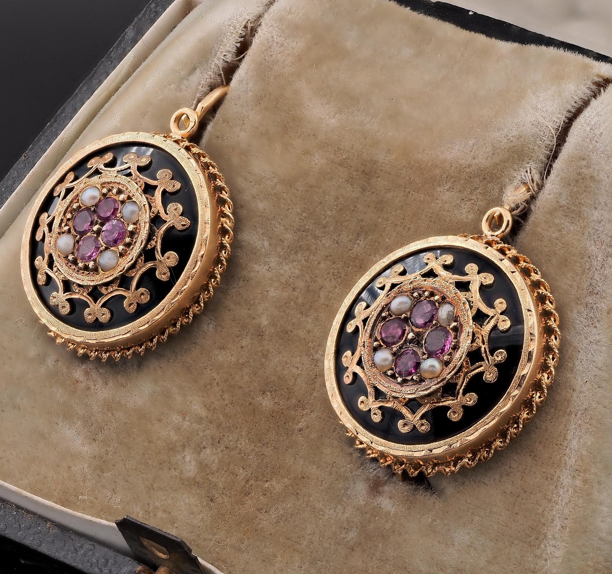 Women's Victorian French Etruscan Revival Black Onyx Gem Set 18 KT earrings For Sale