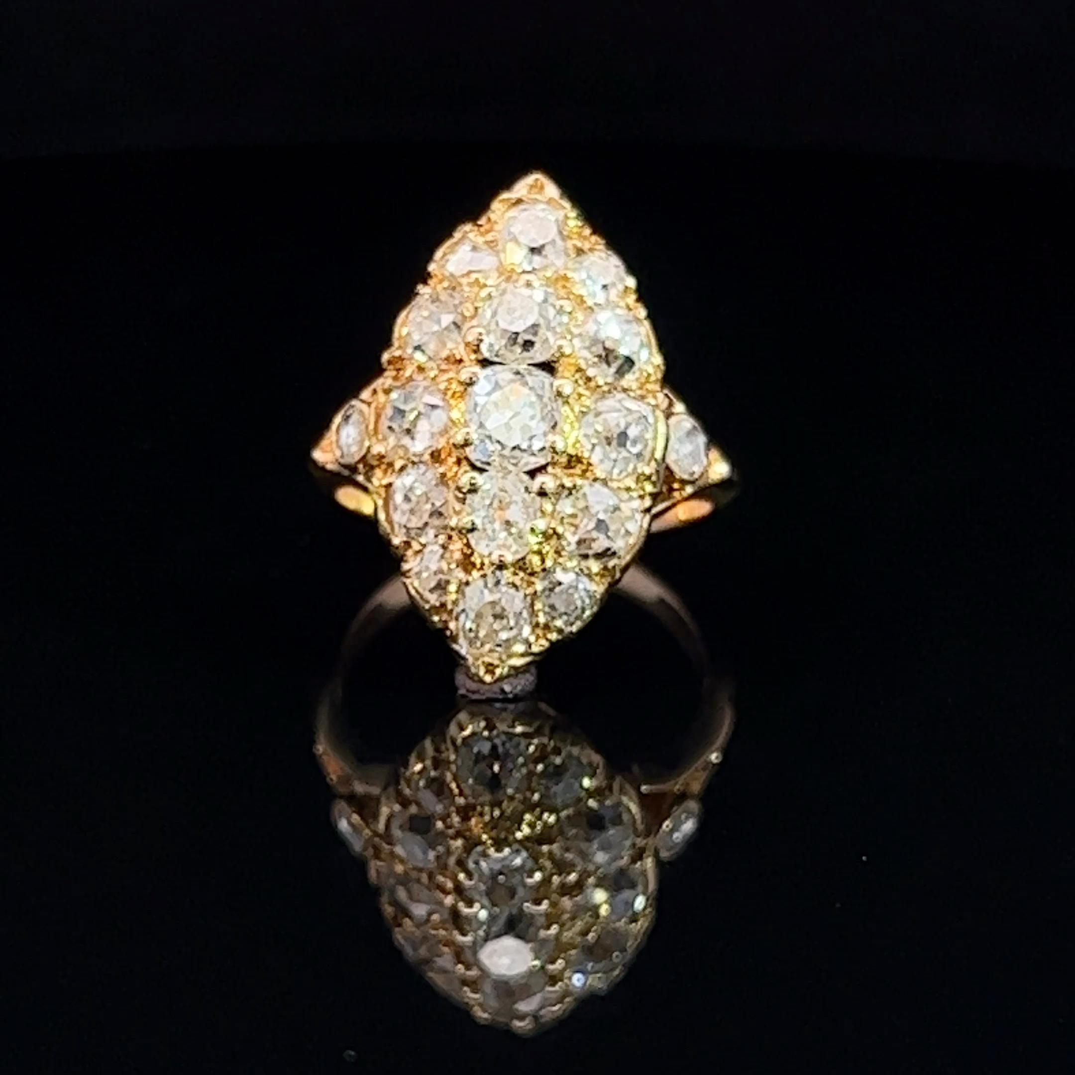 Victorian French Marquise Diamond Cluster Ring Circa 1890 In Good Condition For Sale In ADELAIDE, SA