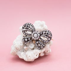 Victorian French old miner cut diamond ribbon brooch in Silver & solid 18K gold