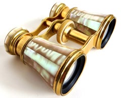 Occhiali da opera francesi vittoriani marcati "LeMaire Fab, Paris" con custodia orig. C.1880