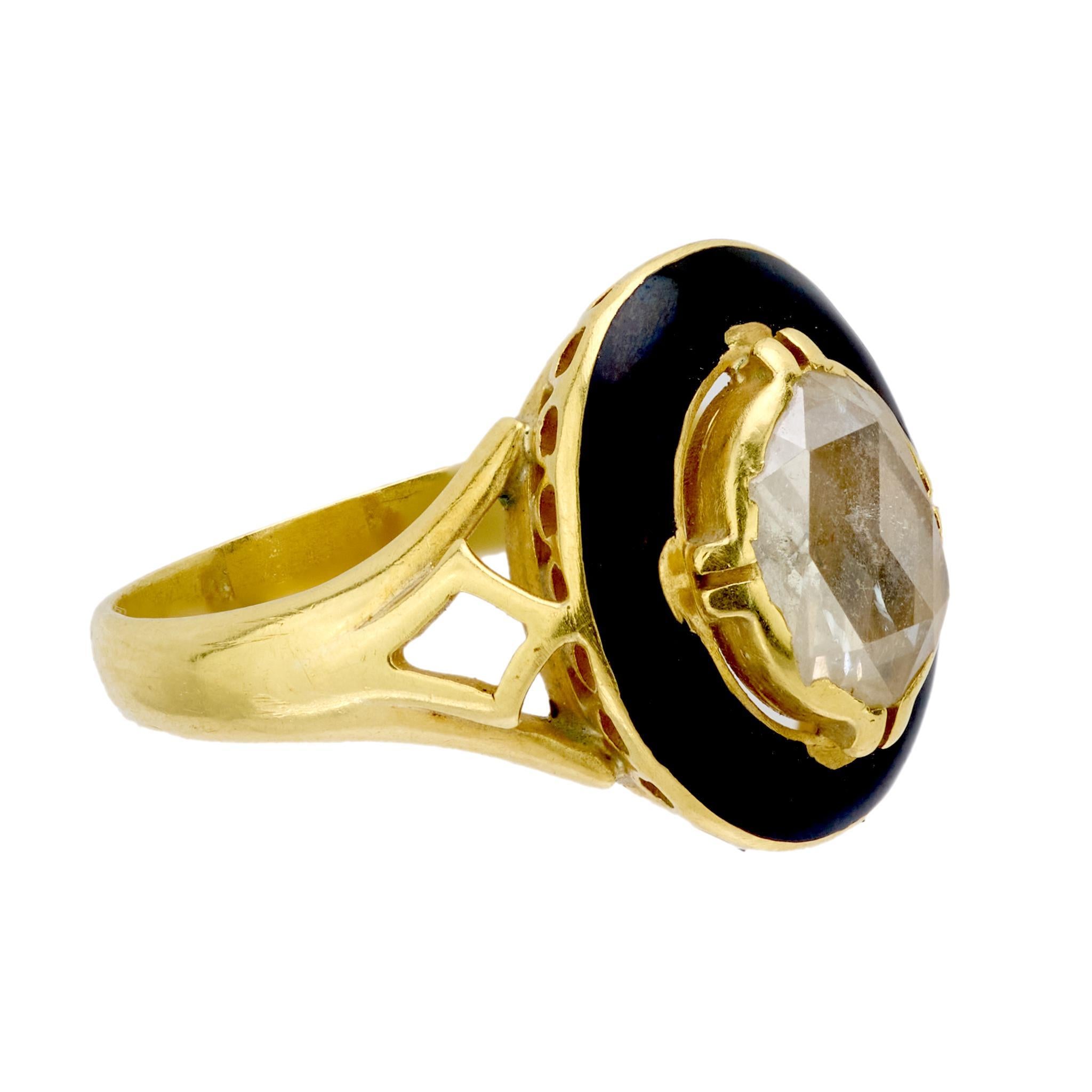 Rose Cut Victorian French rose cut diamond 18k yellow gold enamel ring For Sale