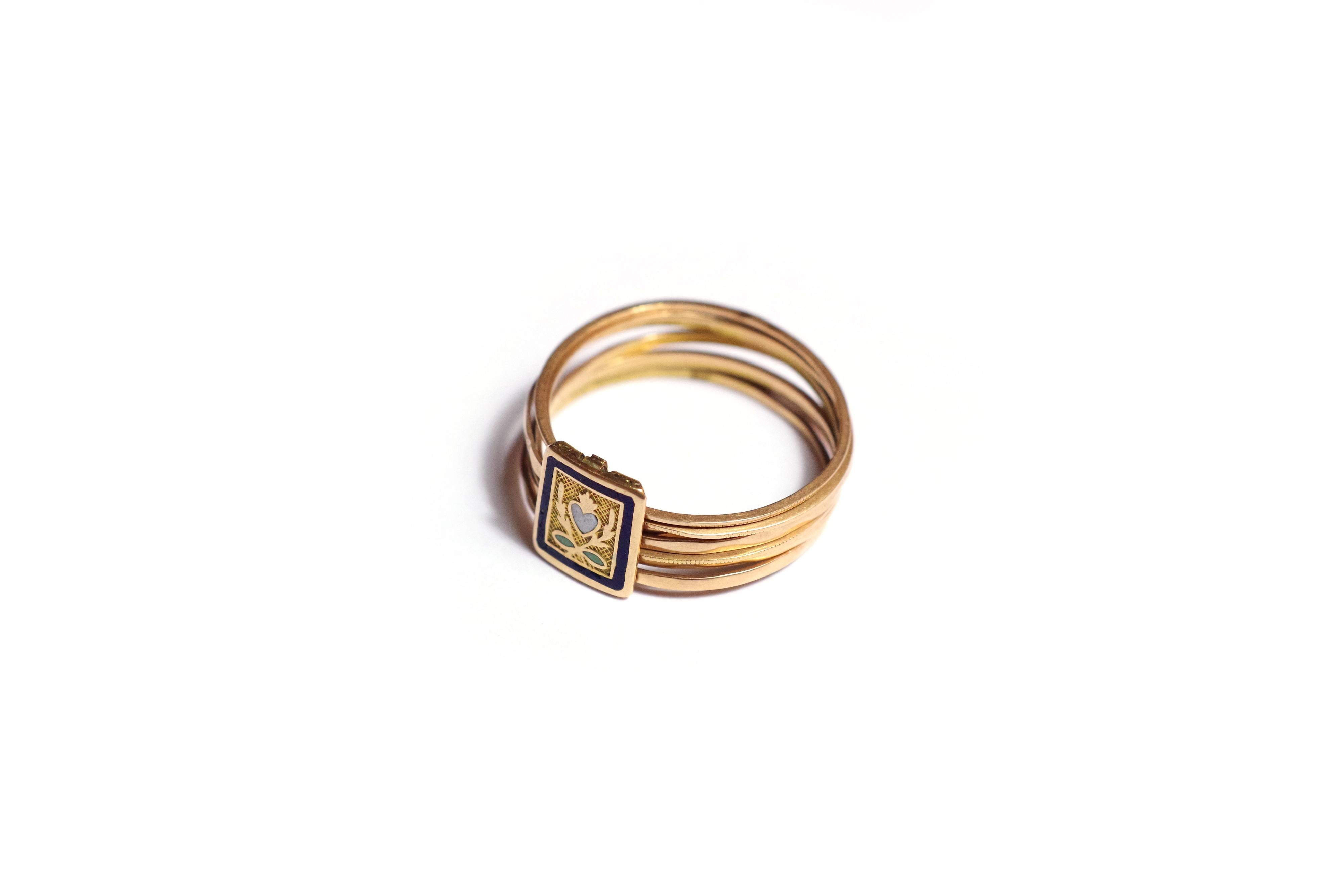 Victorian French Semainier Wedding Ring in 18 Karat Pink Gold 5