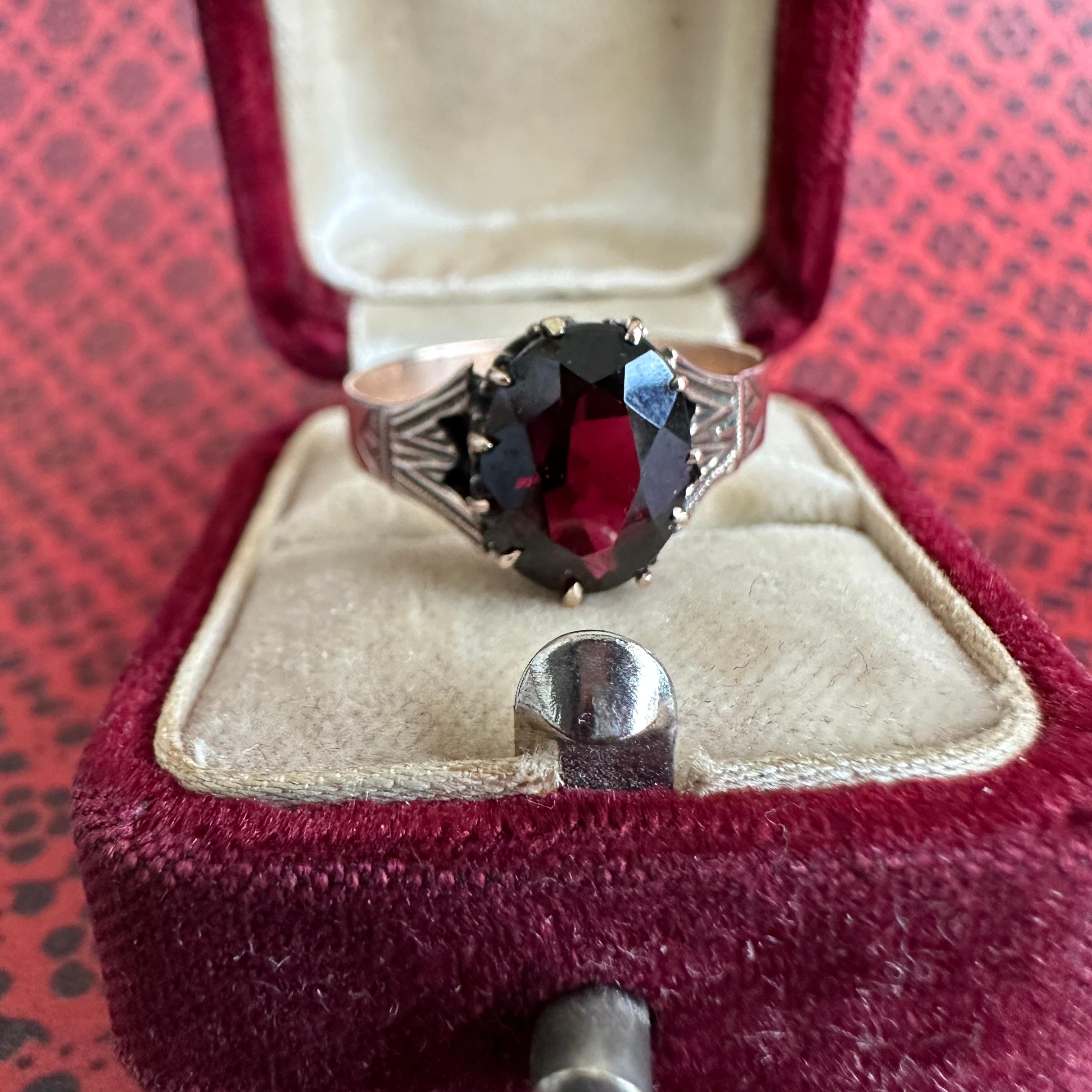 Victorian Garnet 14K Rose Gold Ring For Sale 5