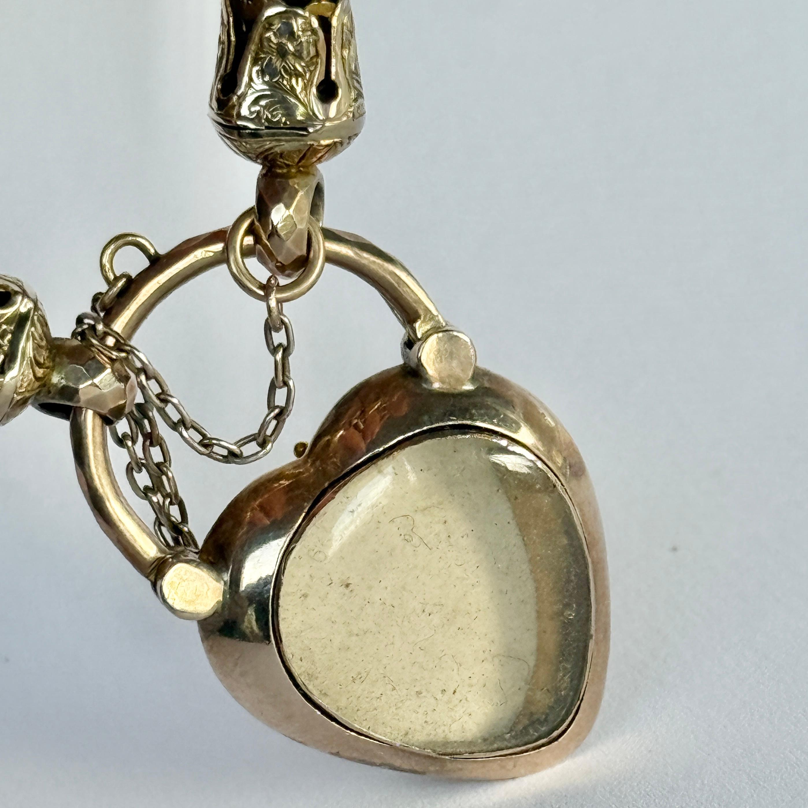 Victorian Garnet 15 Carat Gold Bracelet With Padlock Heart Locket For Sale 1