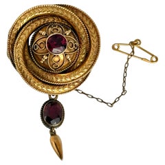 Antique Victorian Garnet and 18 Carat Gold Brooch