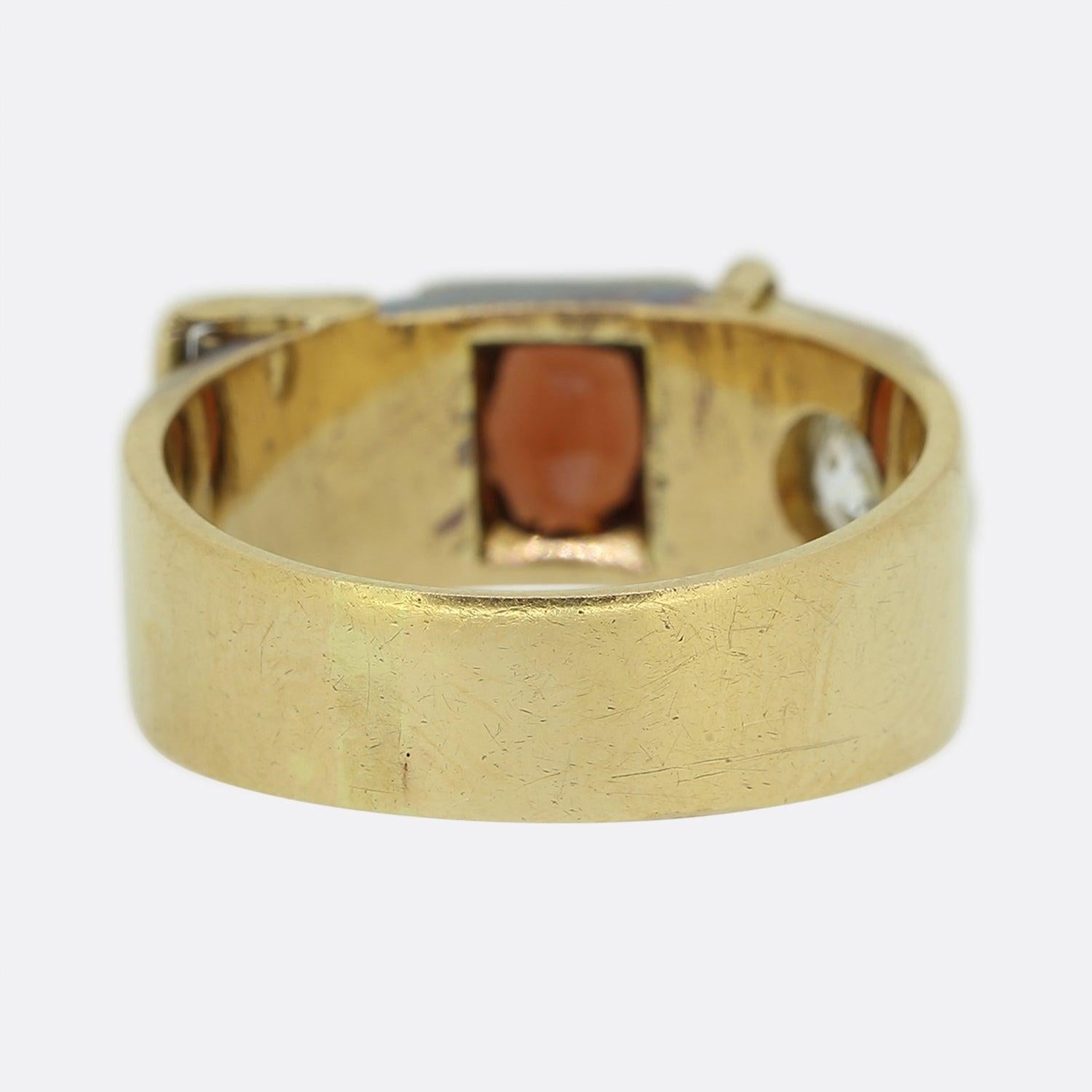 Anillo Victoriano con Hebilla de Granate y Diamantes en Bueno estado para la venta en London, GB