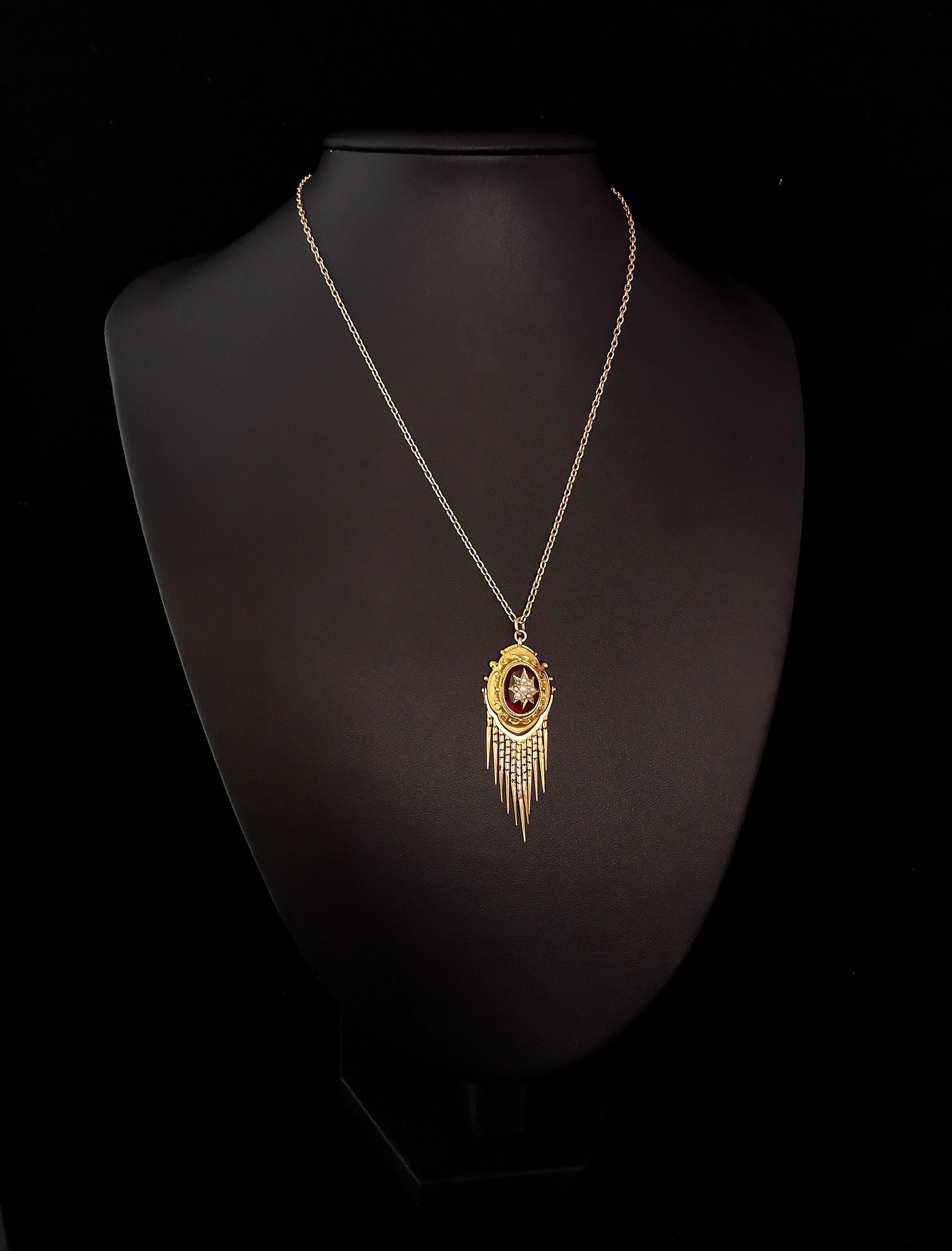 Cabochon Victorian Garnet and Pearl Tassle Pendant, Necklace, 18 Karat Yellow Gold