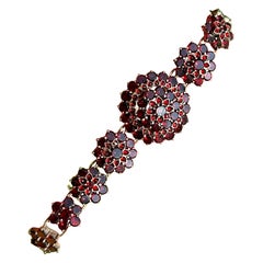Bracelet victorien, fleur, grenats bohèmes, fermoir ancien en grenats, 1880