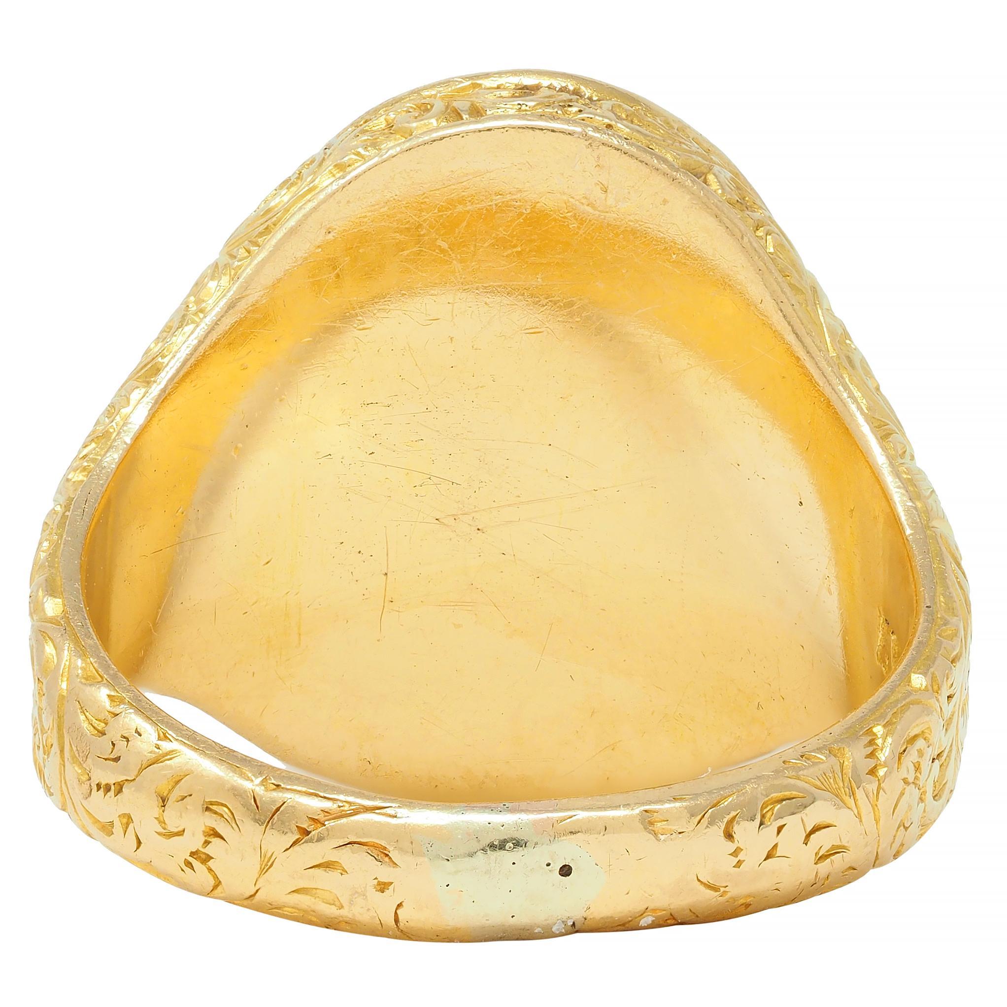Victorian Garnet Cabochon 18 Karat Yellow Gold Floral Antique Unisex Signet Ring For Sale 1