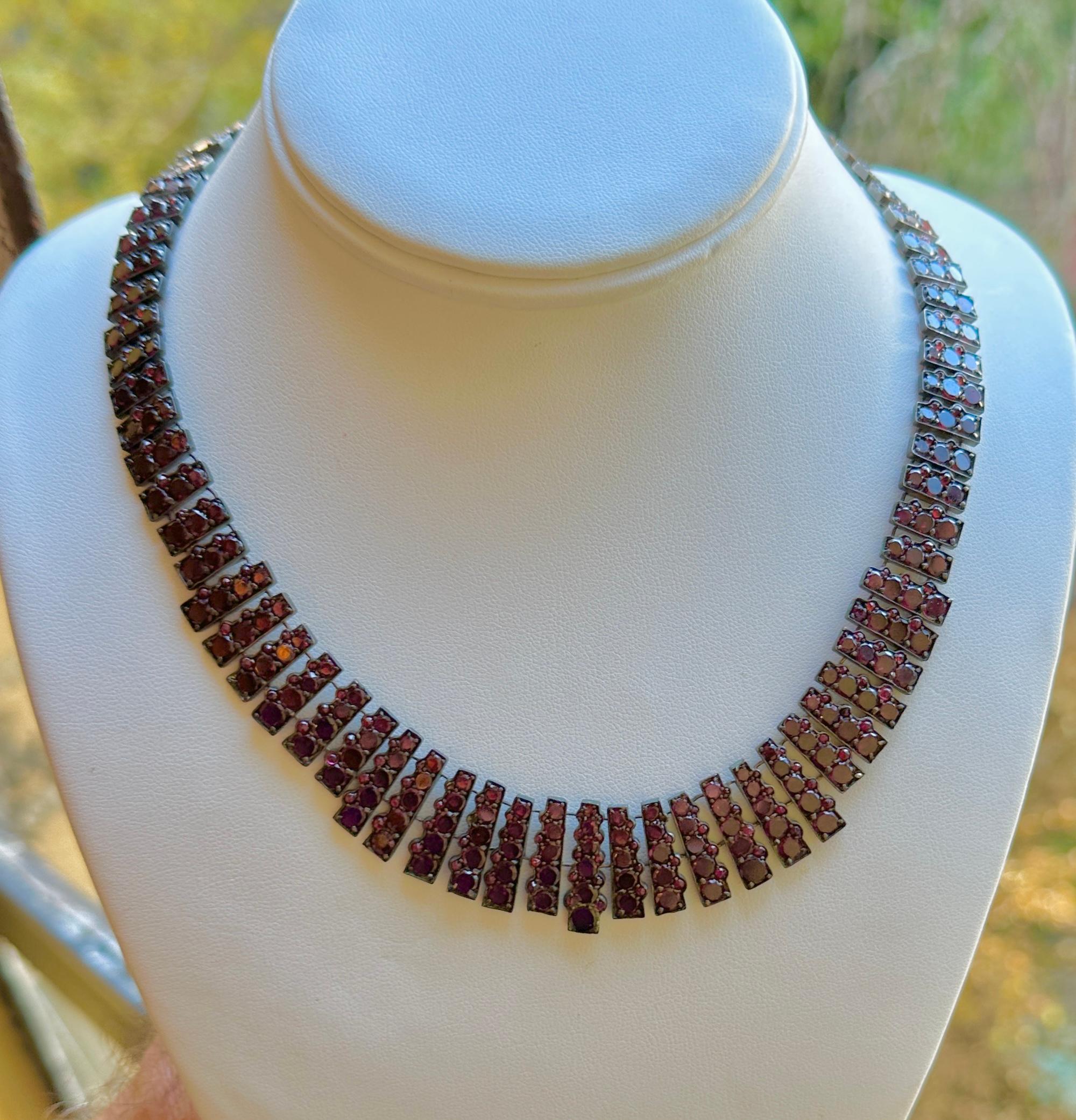 Women's Victorian Garnet Collar Necklace Rare Flat Cut Bohemian Garnets Antique 1860 For Sale