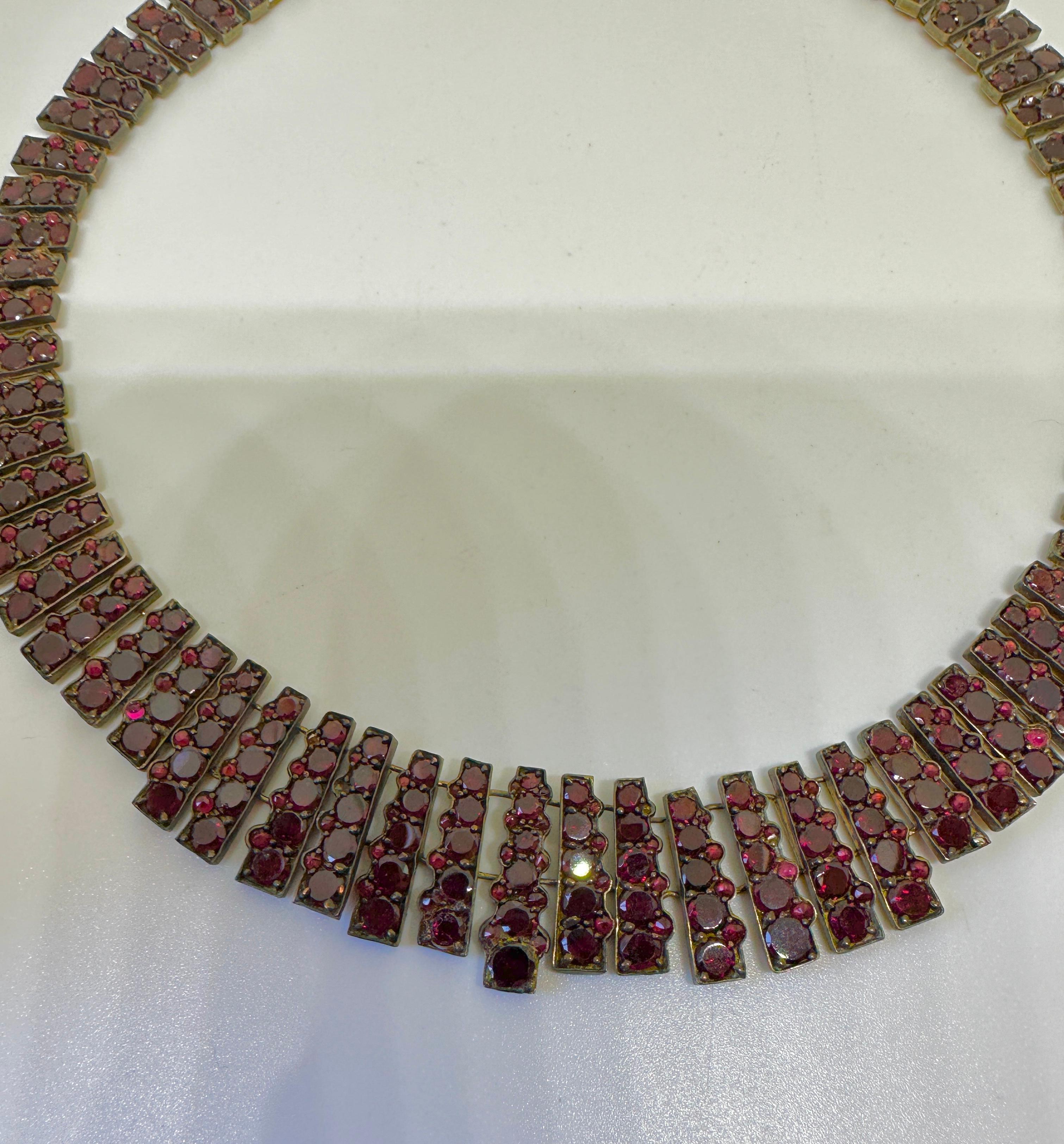 Victorian Garnet Collar Necklace Rare Flat Cut Bohemian Garnets Antique 1860 For Sale 2