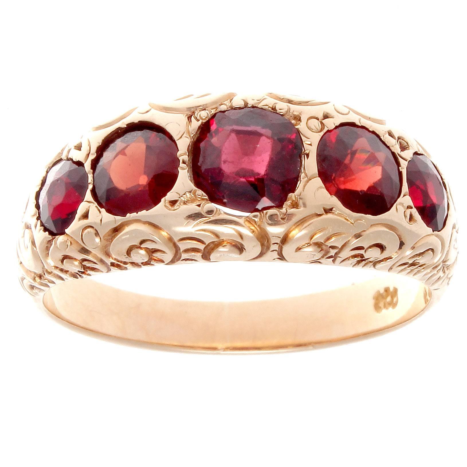 Victorian Garnet Gold Ring