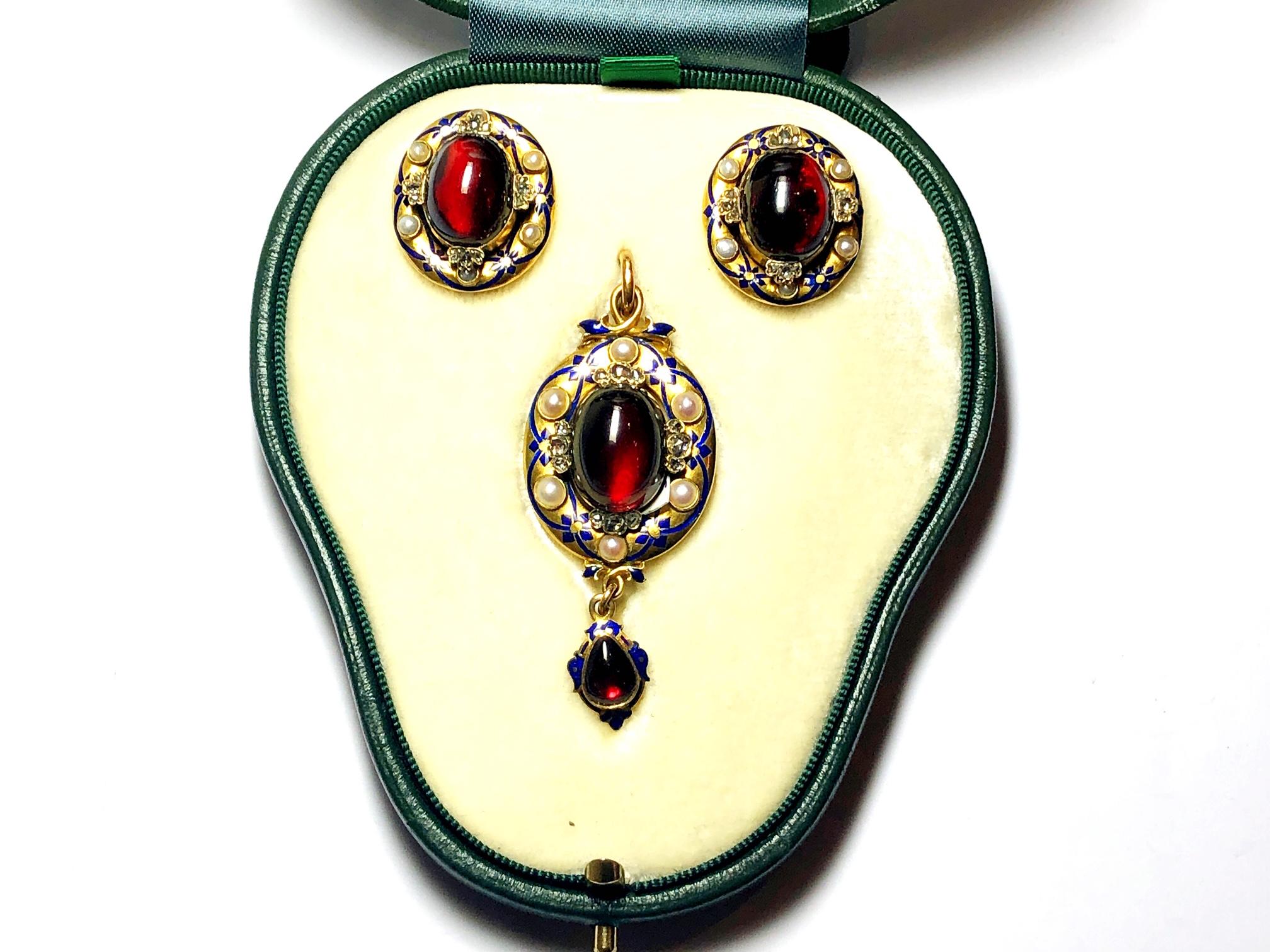 Women's Victorian Holbeinesque Garnet Pearl and Enamel Earrings and Pendant Gold Suite