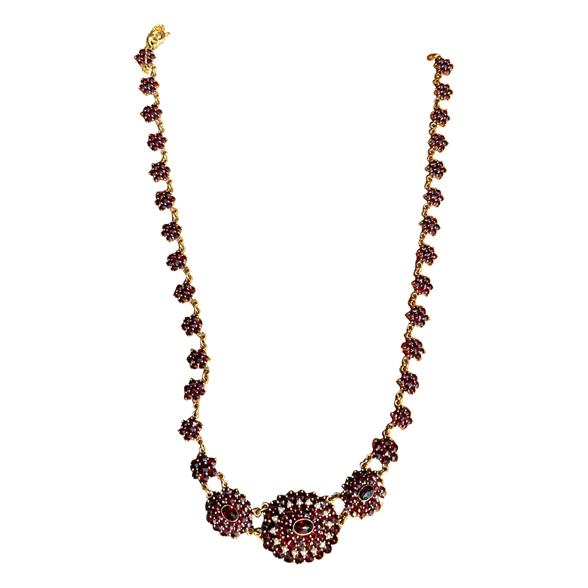 Collar Victoriano Granate Perla 17" Flor Granates Bohemia Antigua Belle Epoque