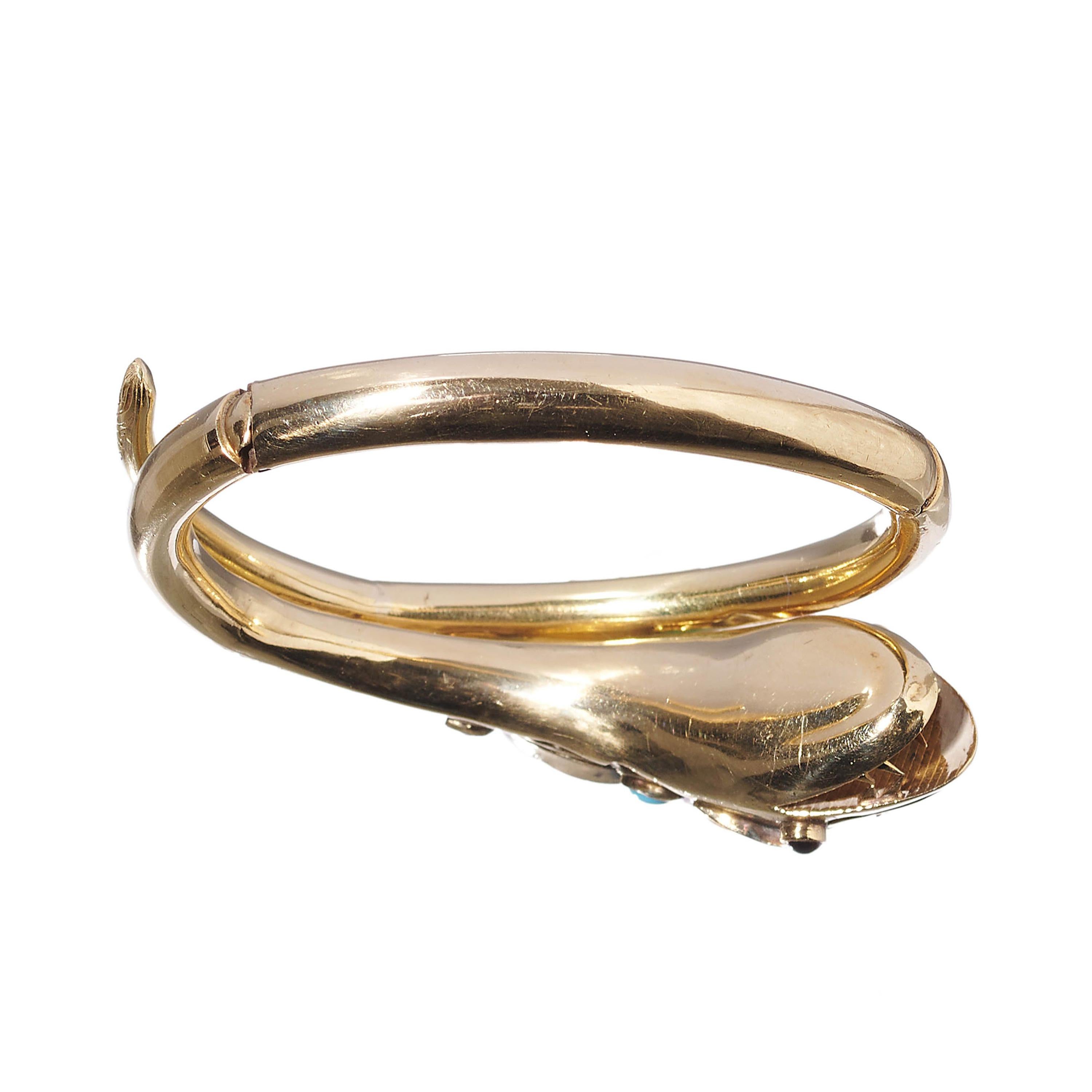 Brazalete victoriano de granate, turquesa y serpiente de oro, circa 1900 en Bueno estado para la venta en London, GB