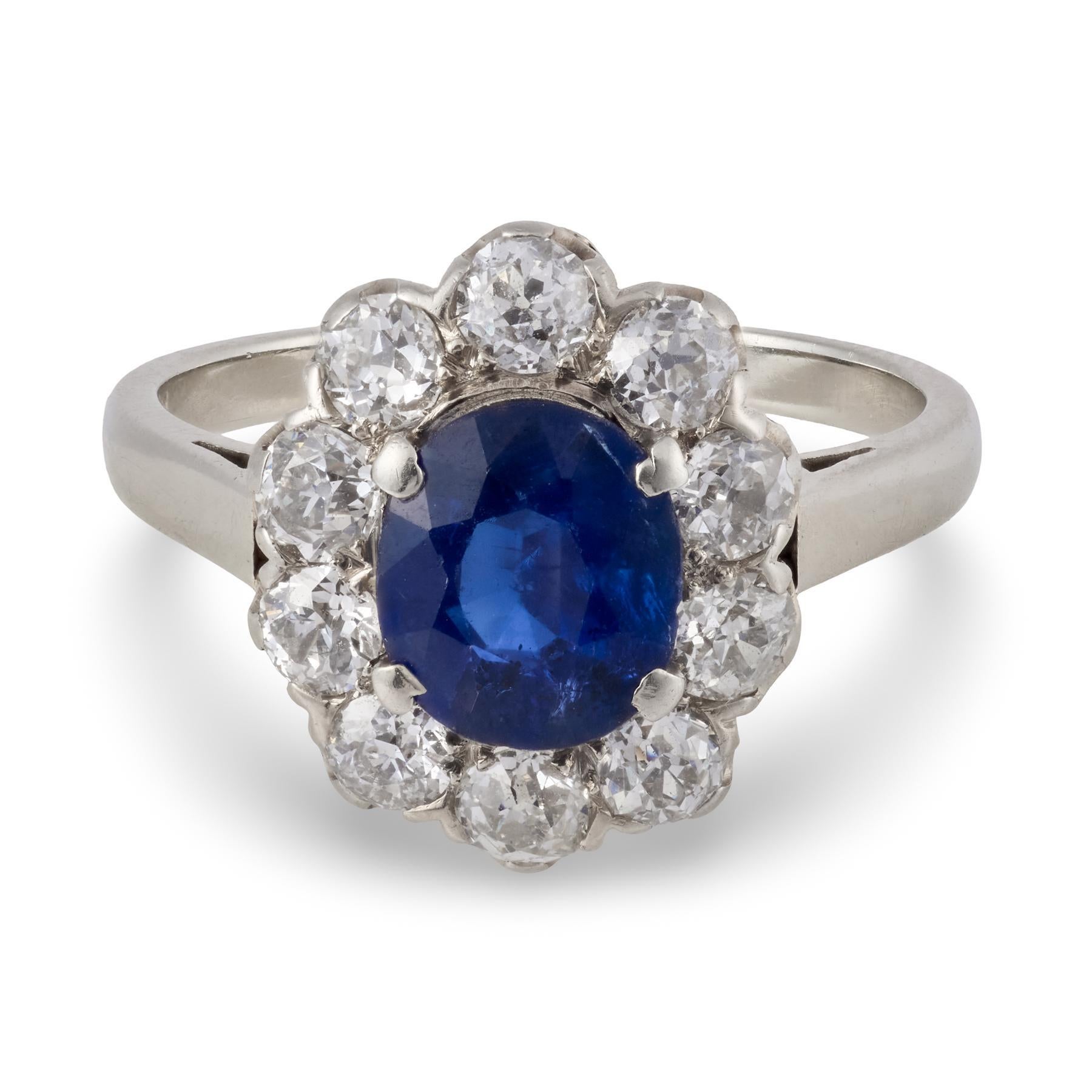 Viktorianische GIA 1,50 Karat keine Hitze Saphir Diamant 14k Cluster-Ring (Ovalschliff) im Angebot