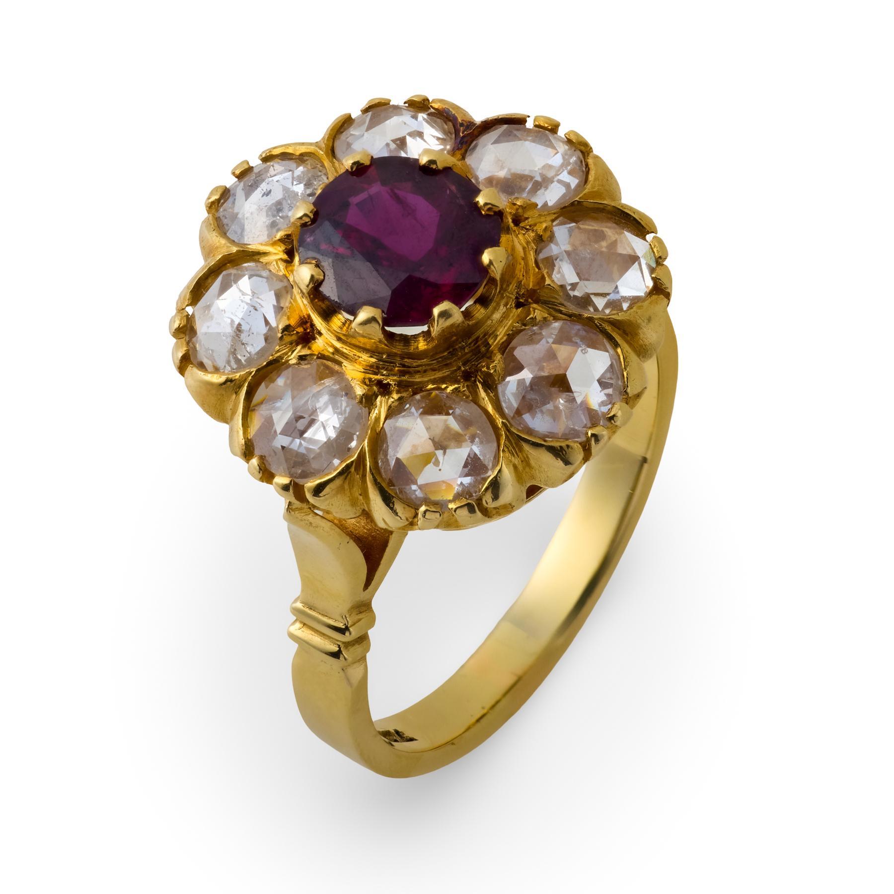 Viktorianischer GIA 1,50 Karat Rubin-Diamant 18k Gelbgold-Cluster-Ring