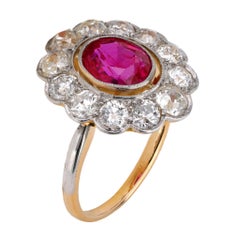Anillo victoriano GIA de racimo de diamantes rubí de Birmania sin calor de 1,60 quilates